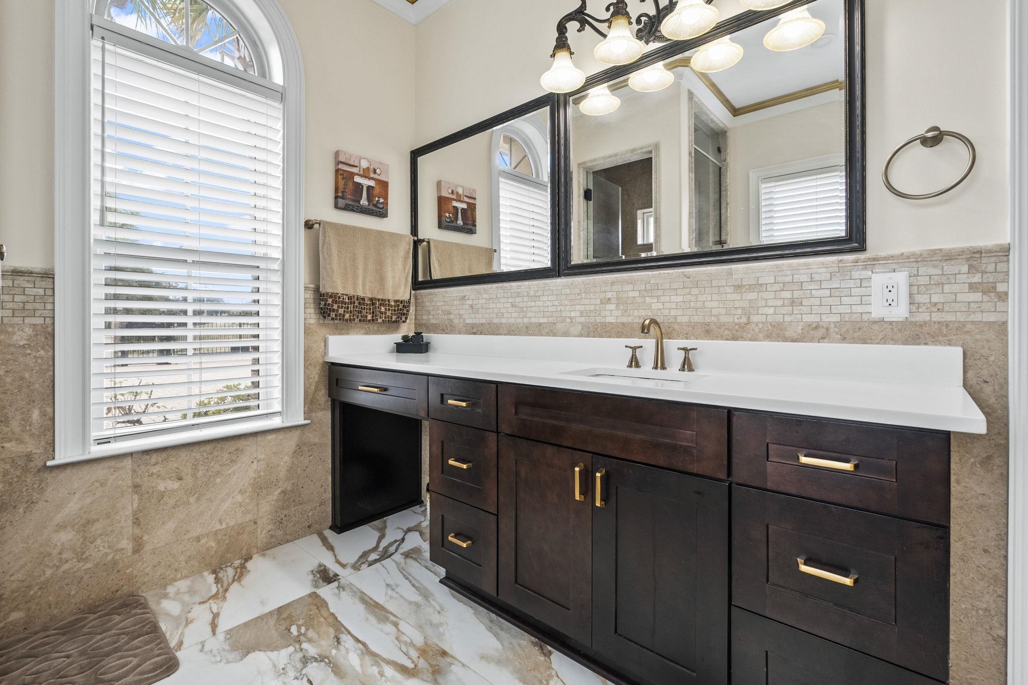 414 40th Ave. N Property Photo 29