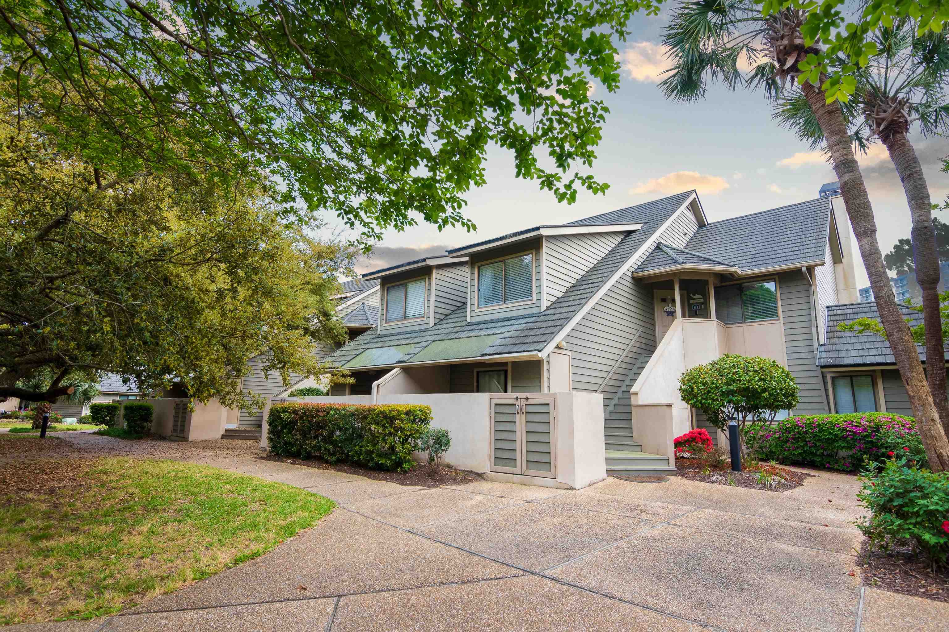 129 Hartland Dr. Property Photo 1