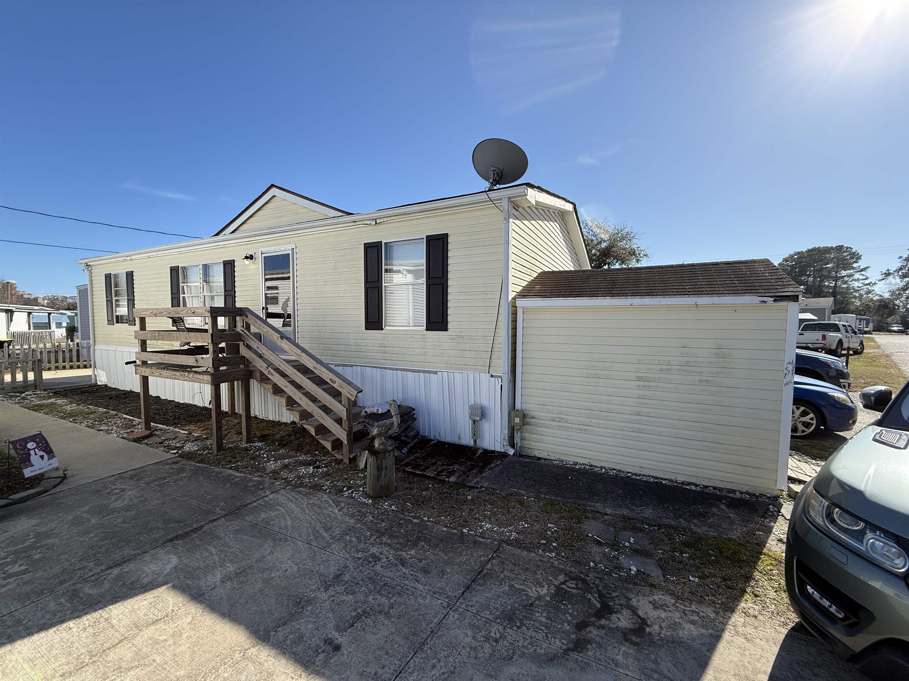 373 Silver Sands Ln. Property Photo 1
