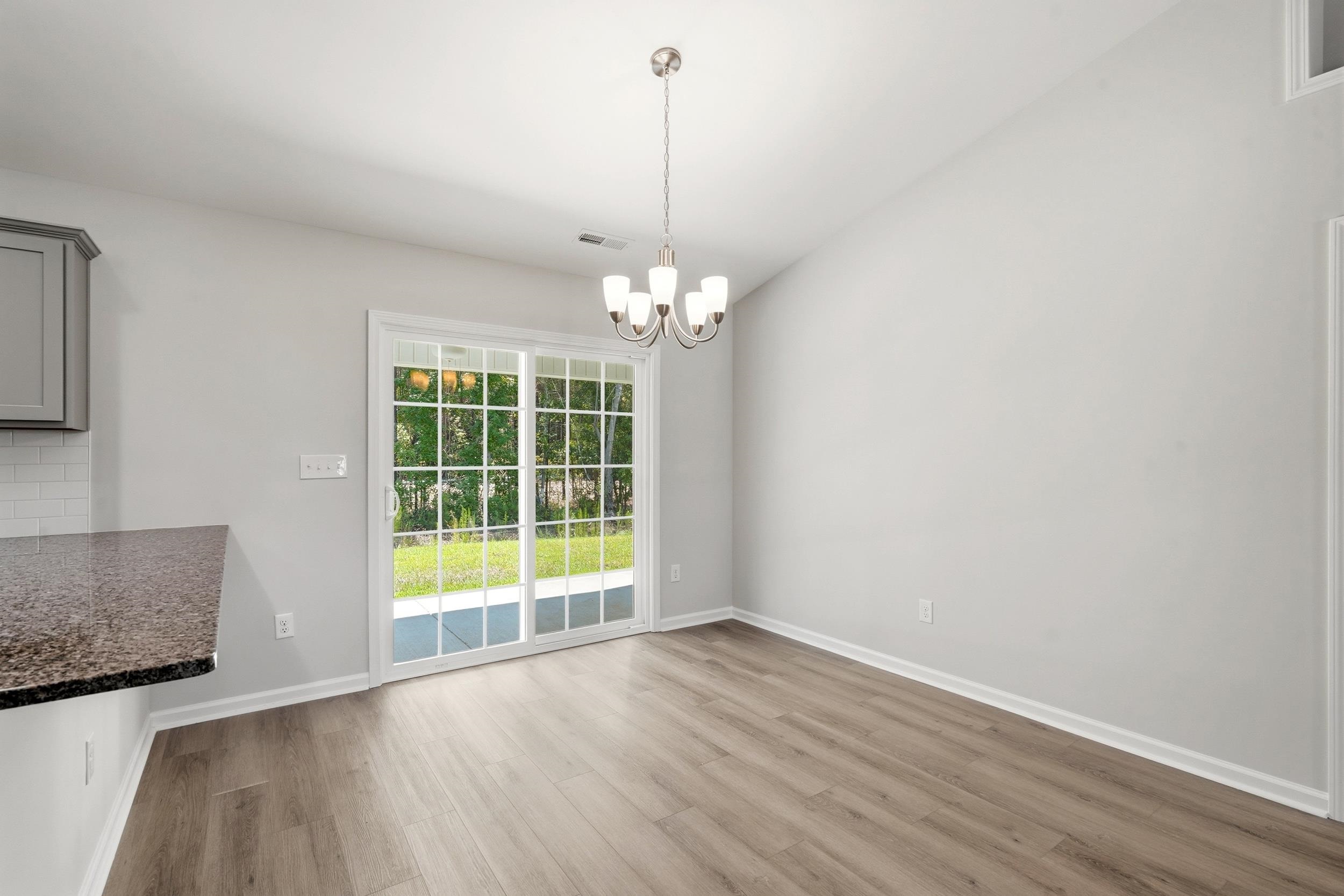 172 Gray Owl Dr. Property Photo 6
