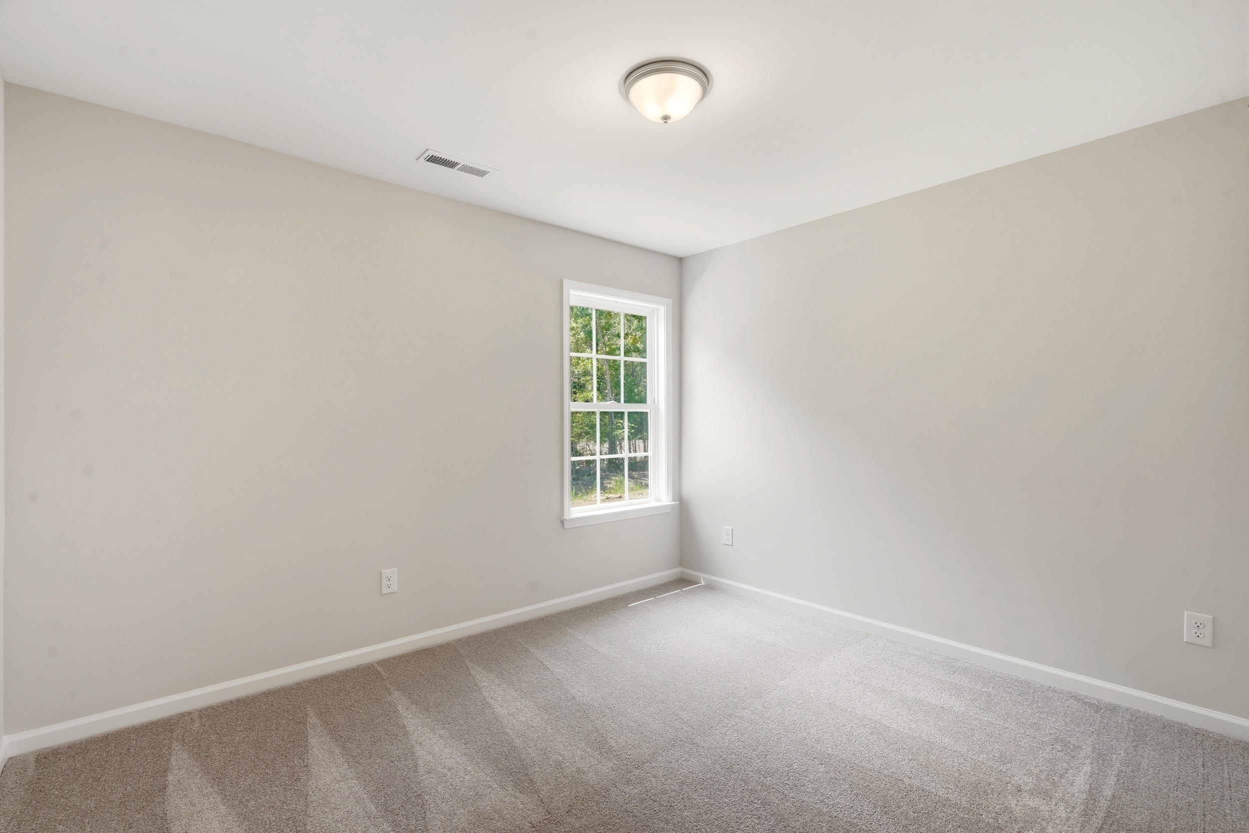 172 Gray Owl Dr. Property Photo 12