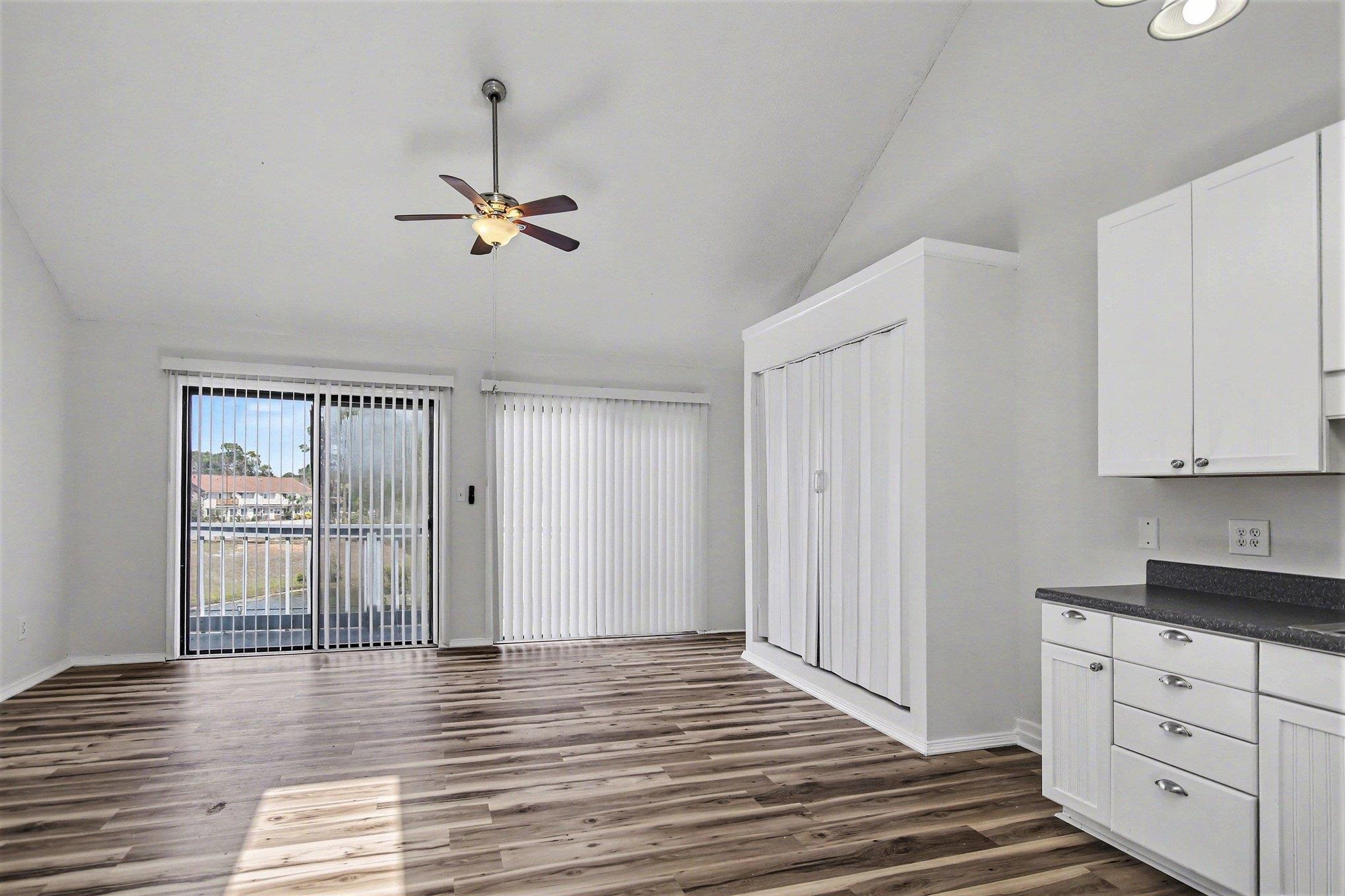 1850 Colony Dr. Property Photo 7