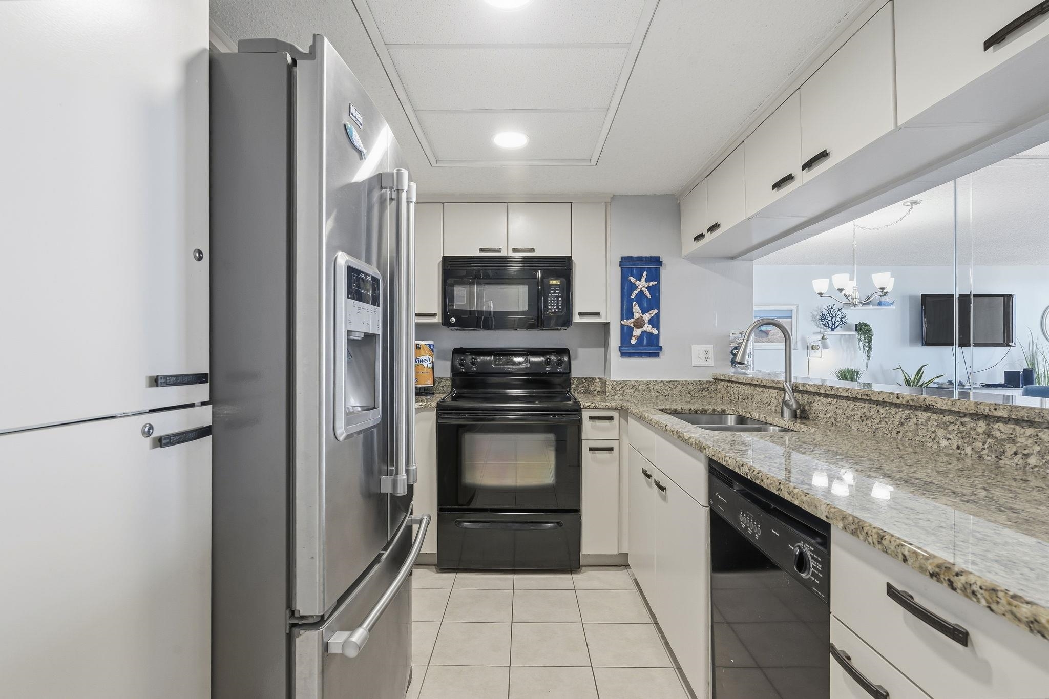 9820 Queensway Blvd. Property Photo 10