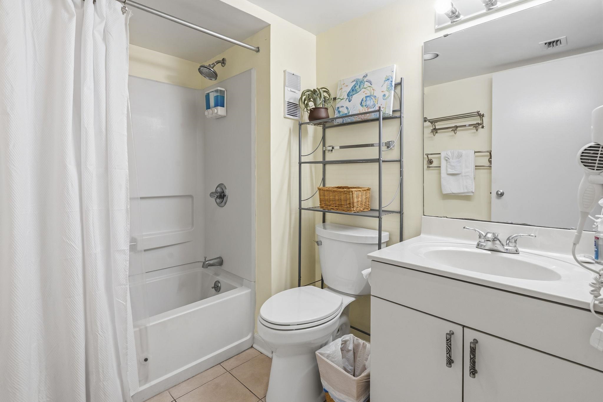 9820 Queensway Blvd. Property Photo 27