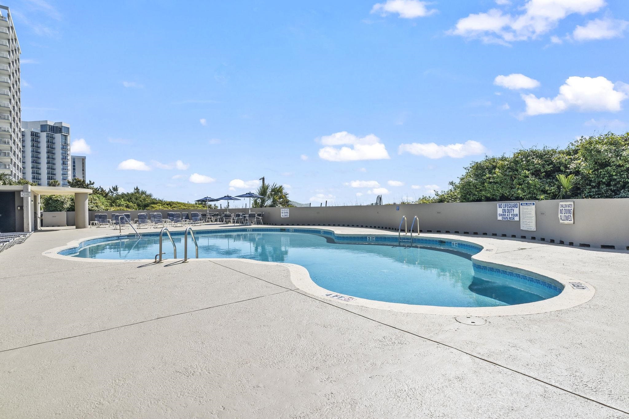 9820 Queensway Blvd. Property Photo 32
