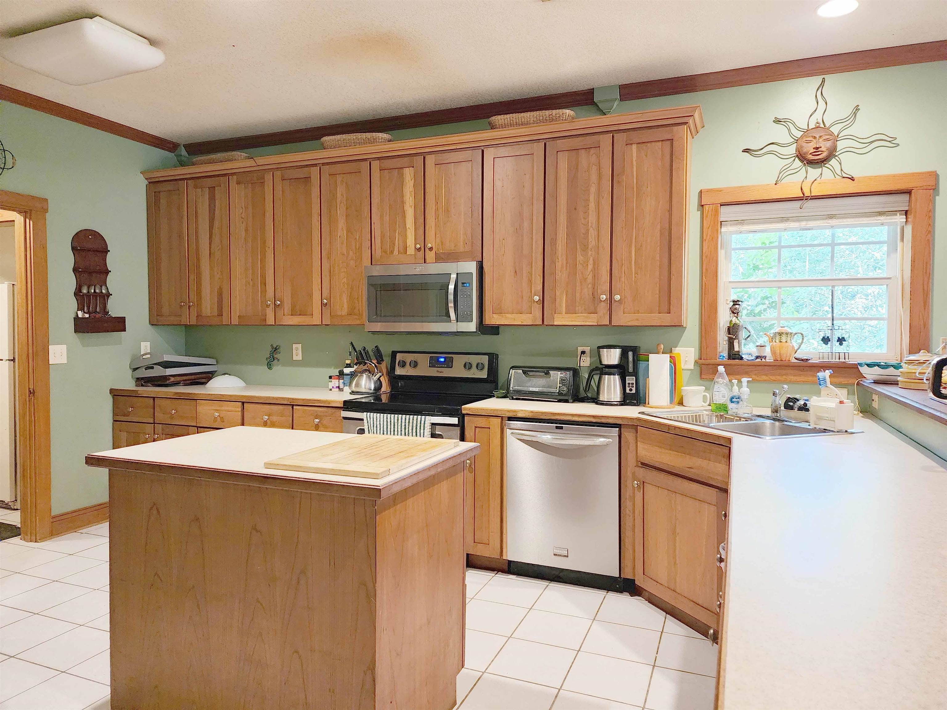 23 Monarch Ct. Property Photo 9