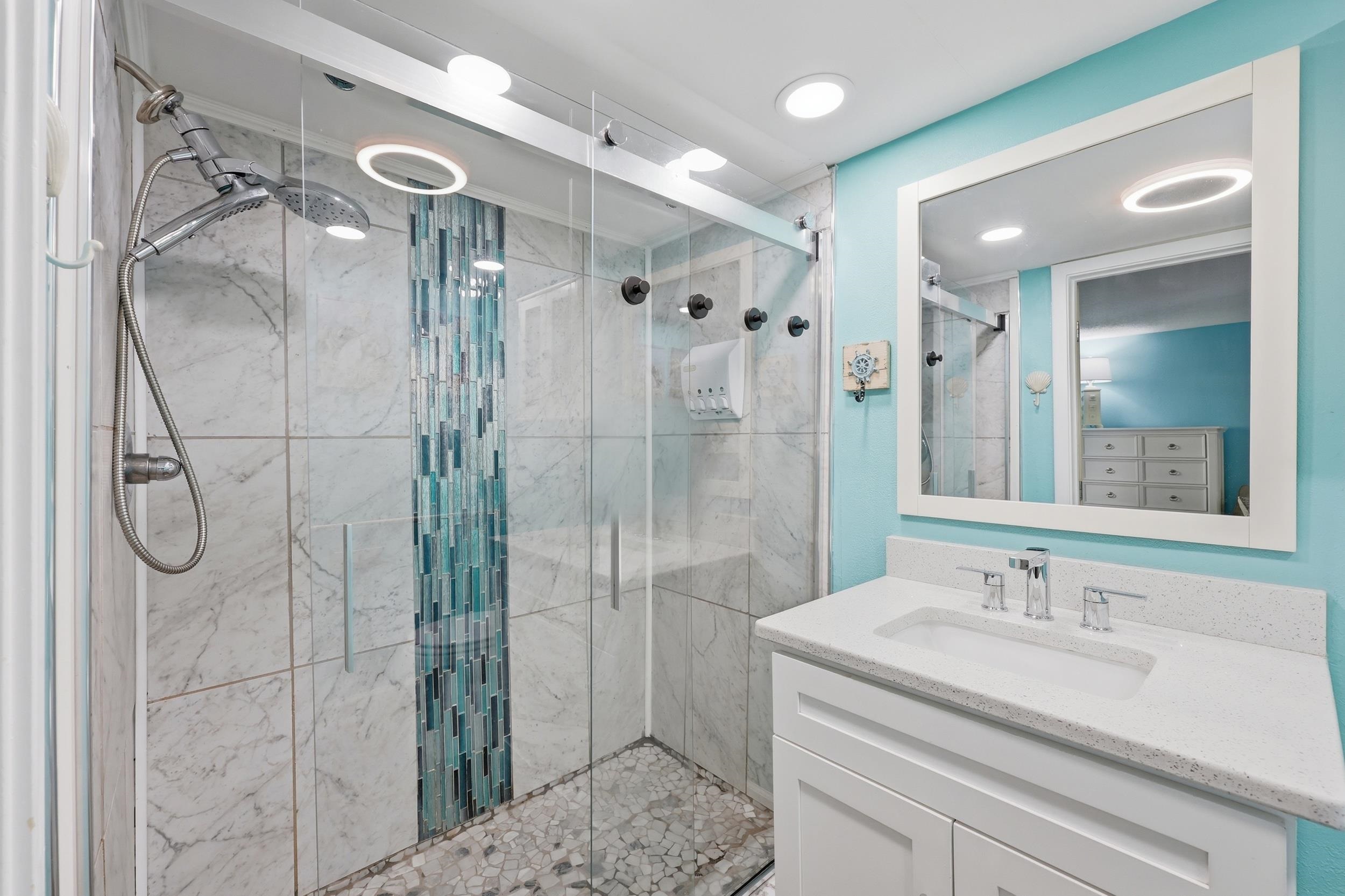 6804 N Ocean Blvd. Property Photo 5