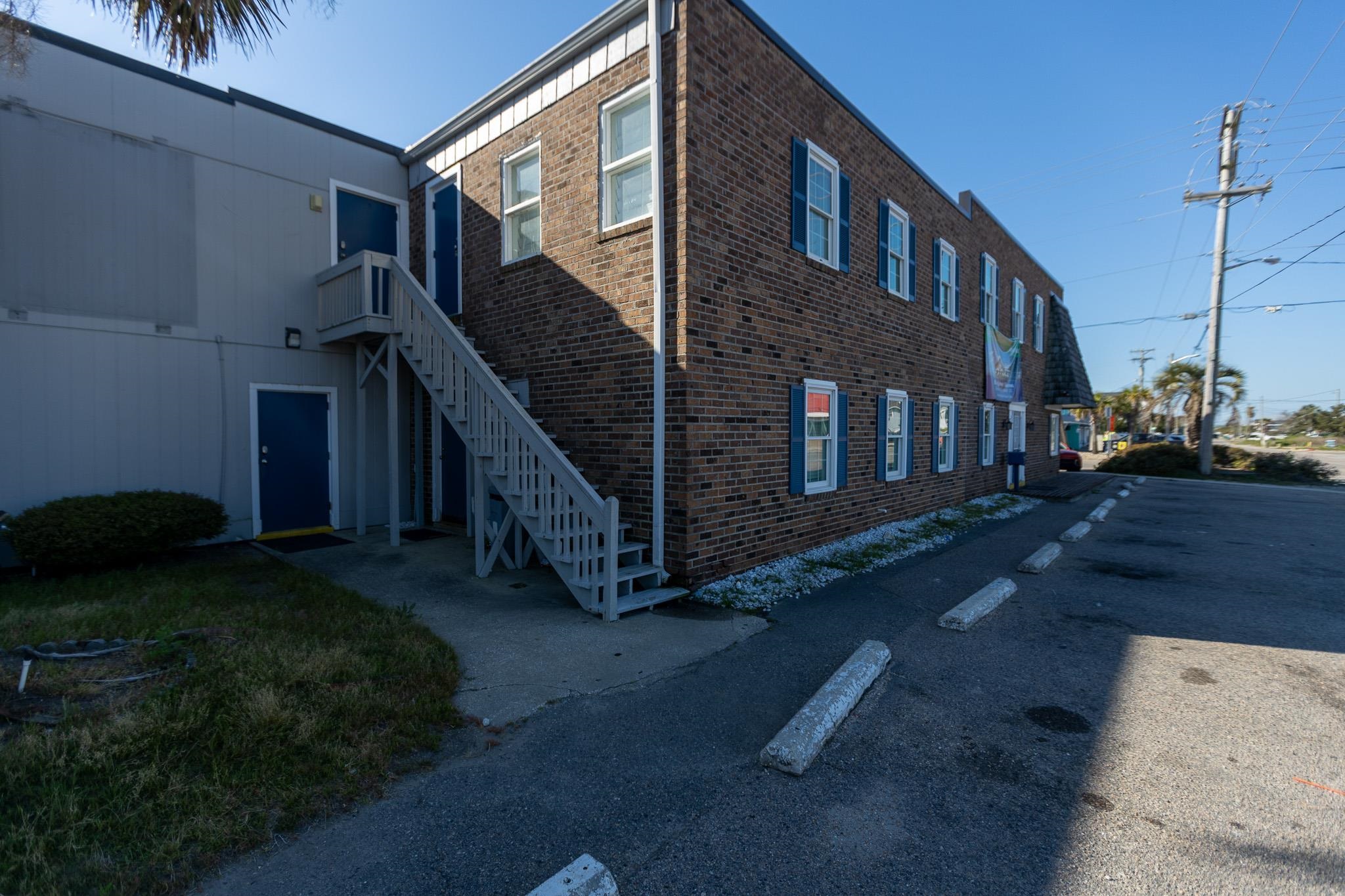 128 Atlantic Ave. Property Photo 5