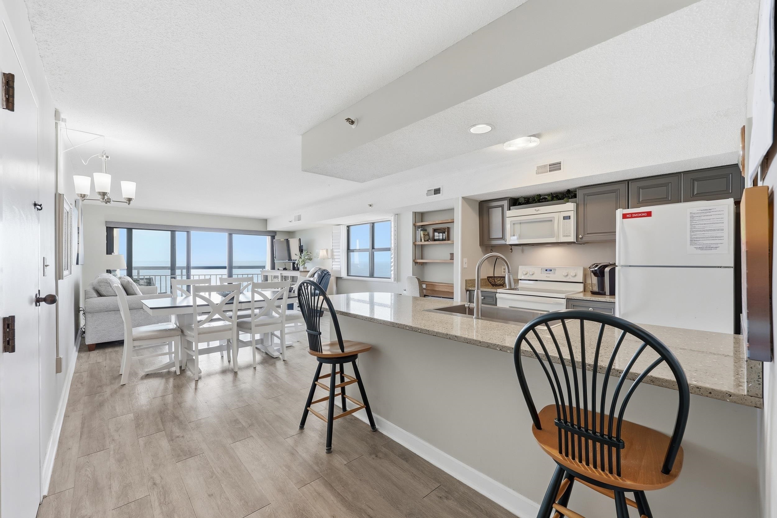 2500 N Ocean Blvd. Property Photo 5