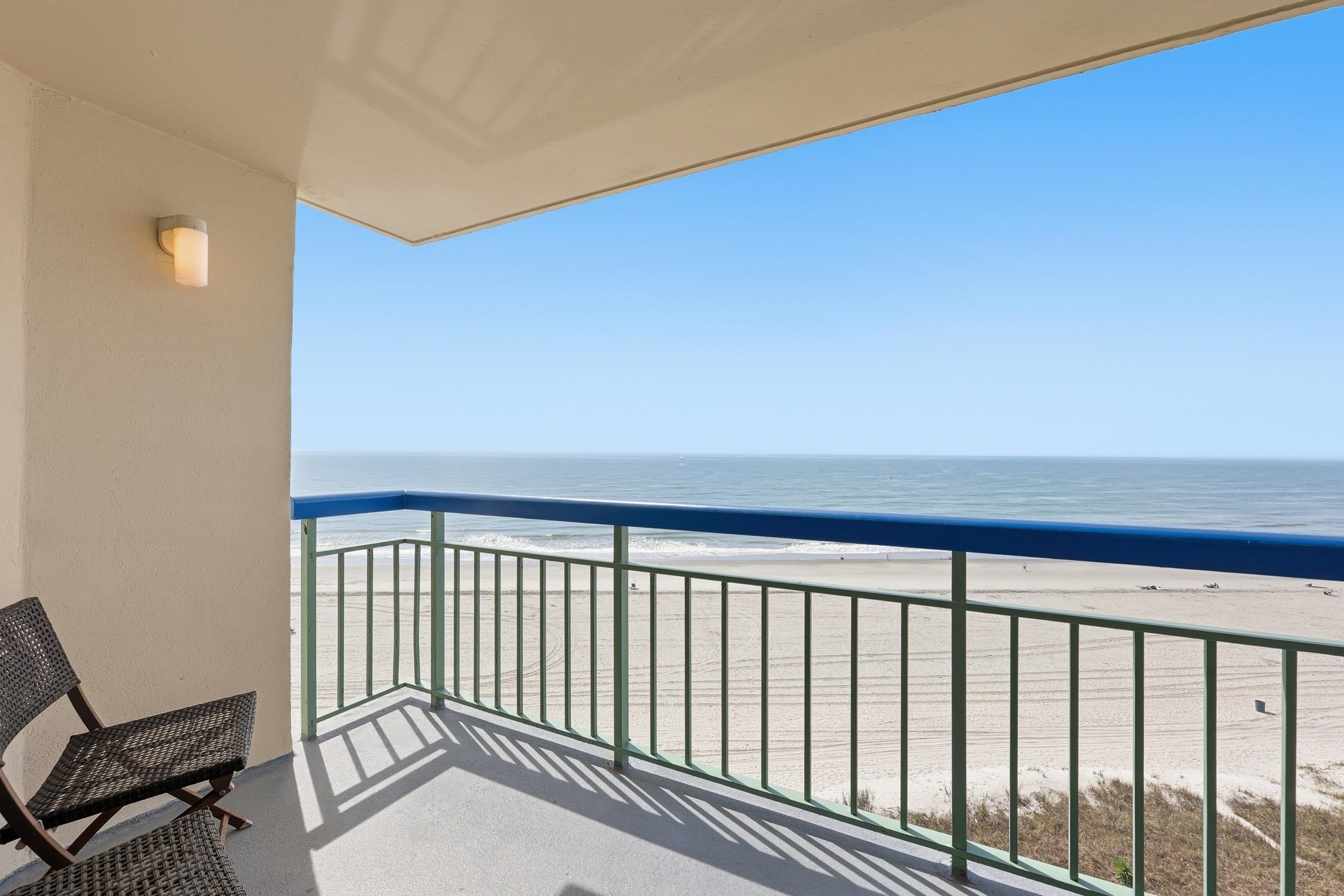 2500 N Ocean Blvd. Property Photo 15