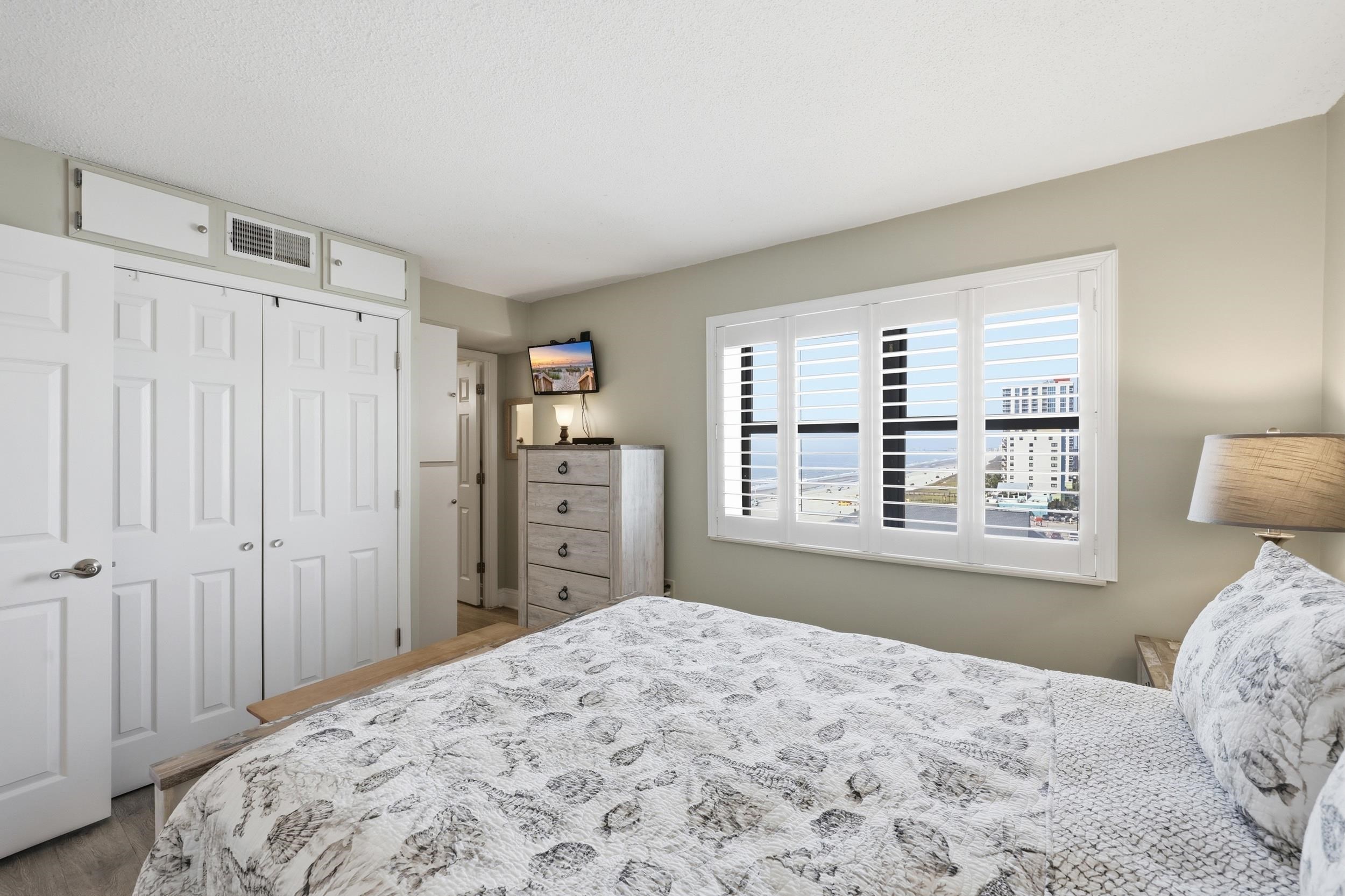 2500 N Ocean Blvd. Property Photo 19
