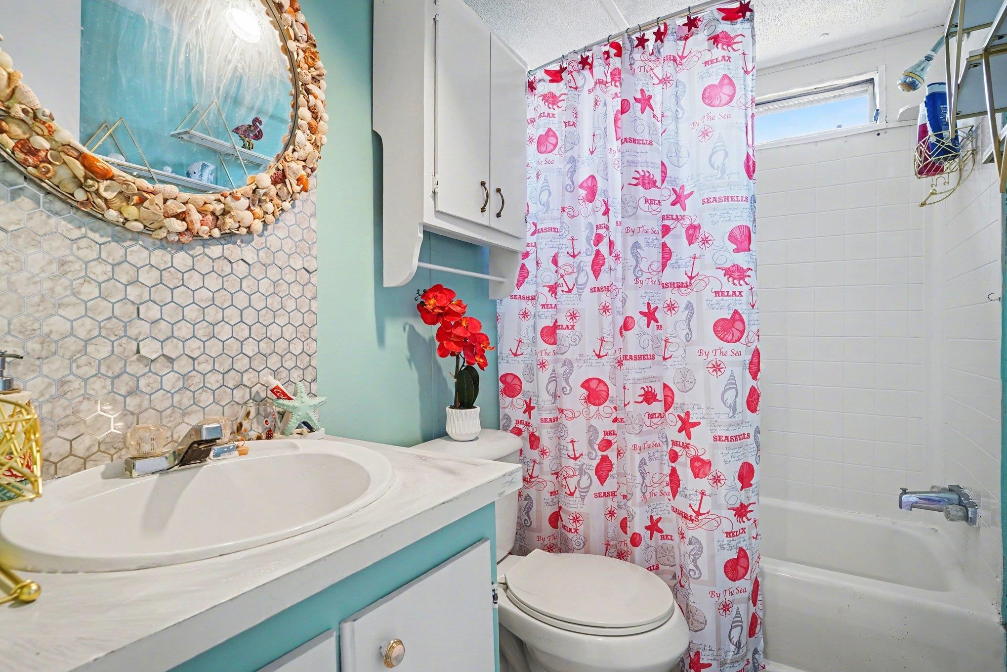 1661 Ursa Major Dr. Property Photo 22