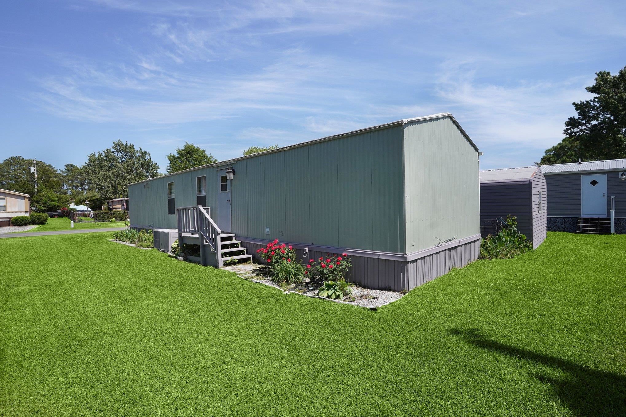 1661 Ursa Major Dr. Property Photo 25
