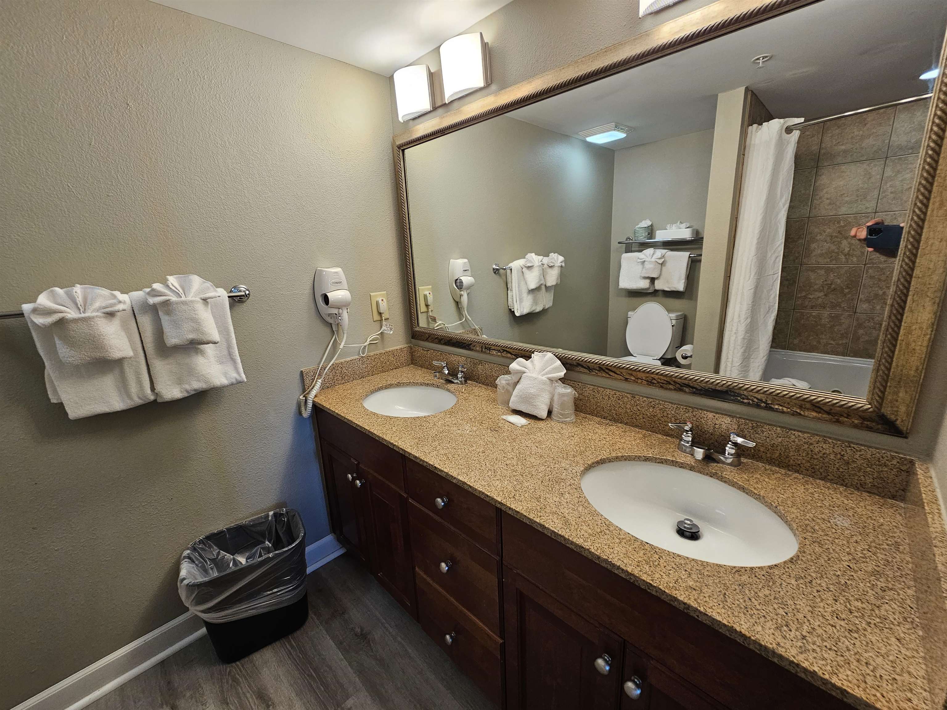 5200 N Ocean Blvd. Property Photo 38