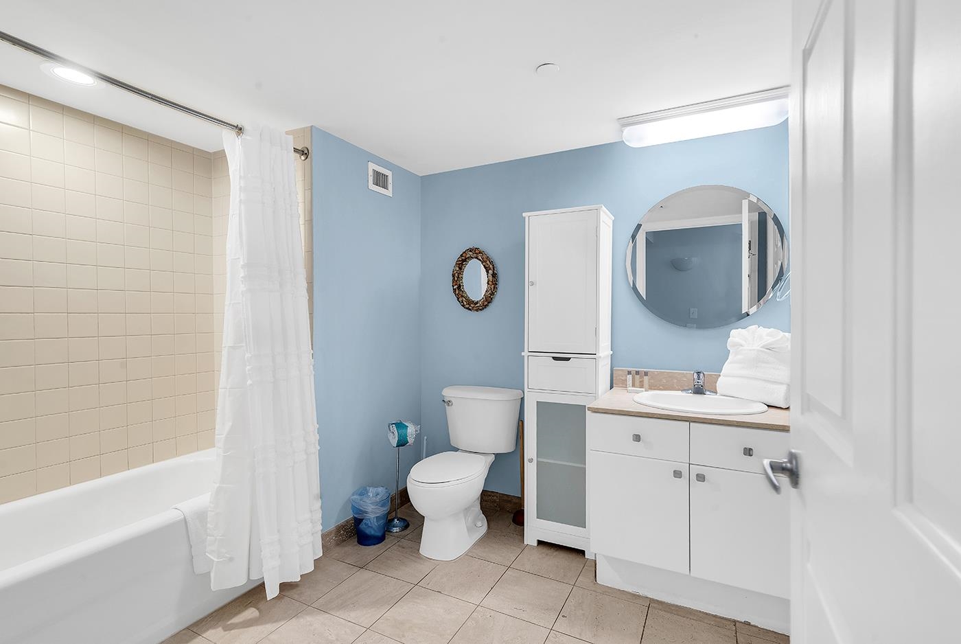 8560 Queensway Blvd. Property Photo 18