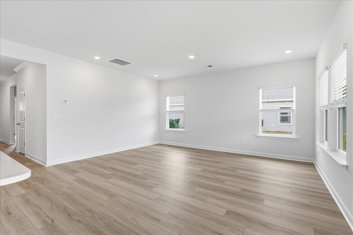 304 Jessamine St. Property Photo 20
