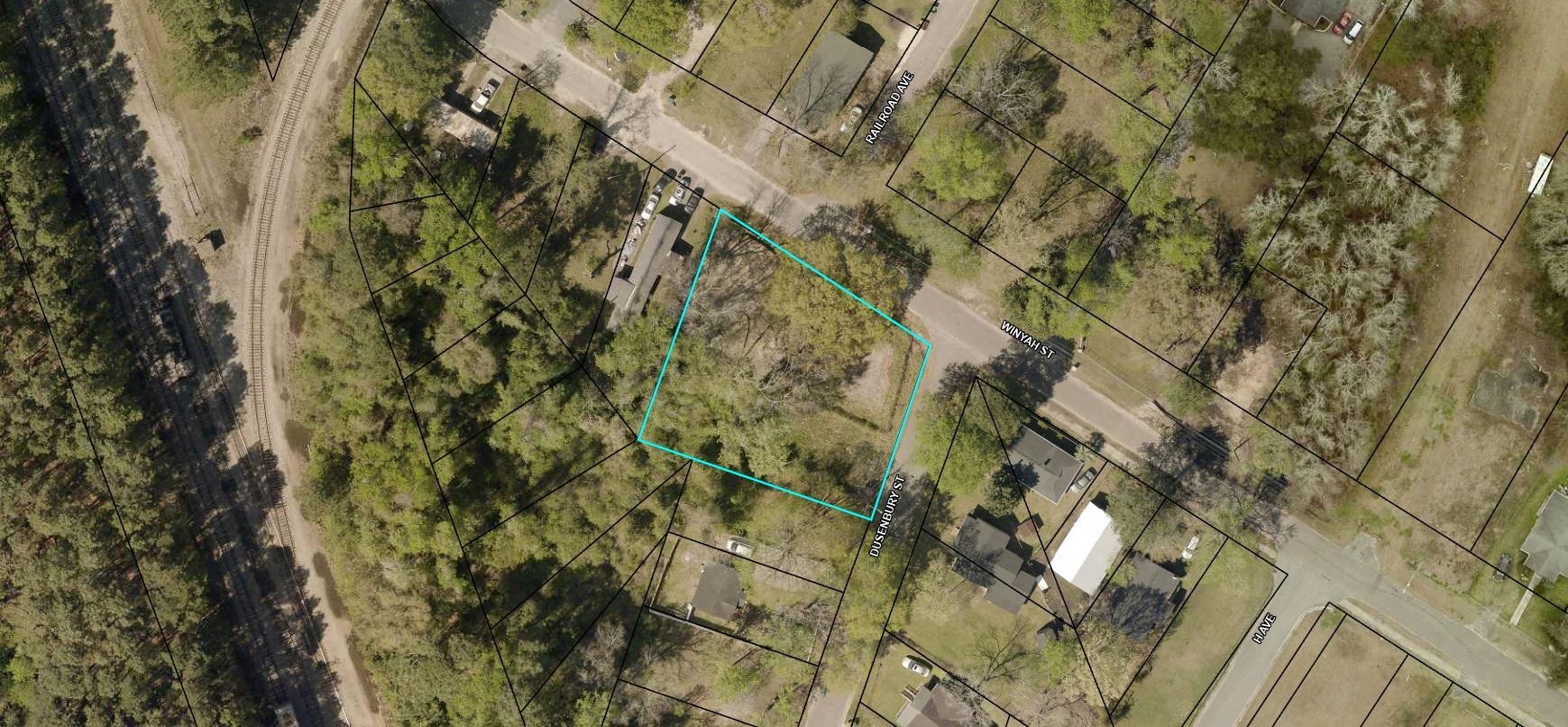 2405 Winyah St. Property Photo 1
