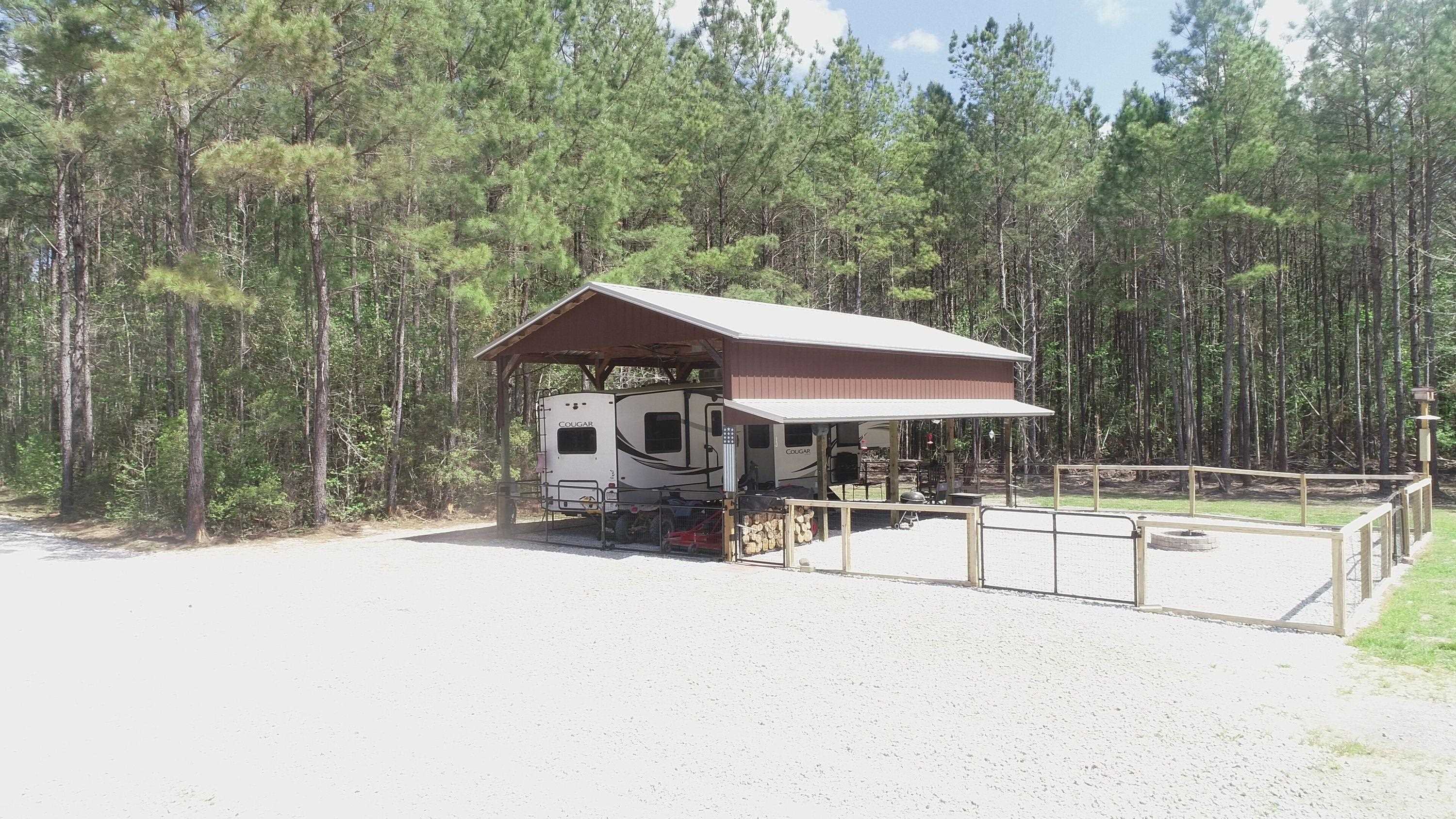 1267 School Bus Rd Property Photo 10