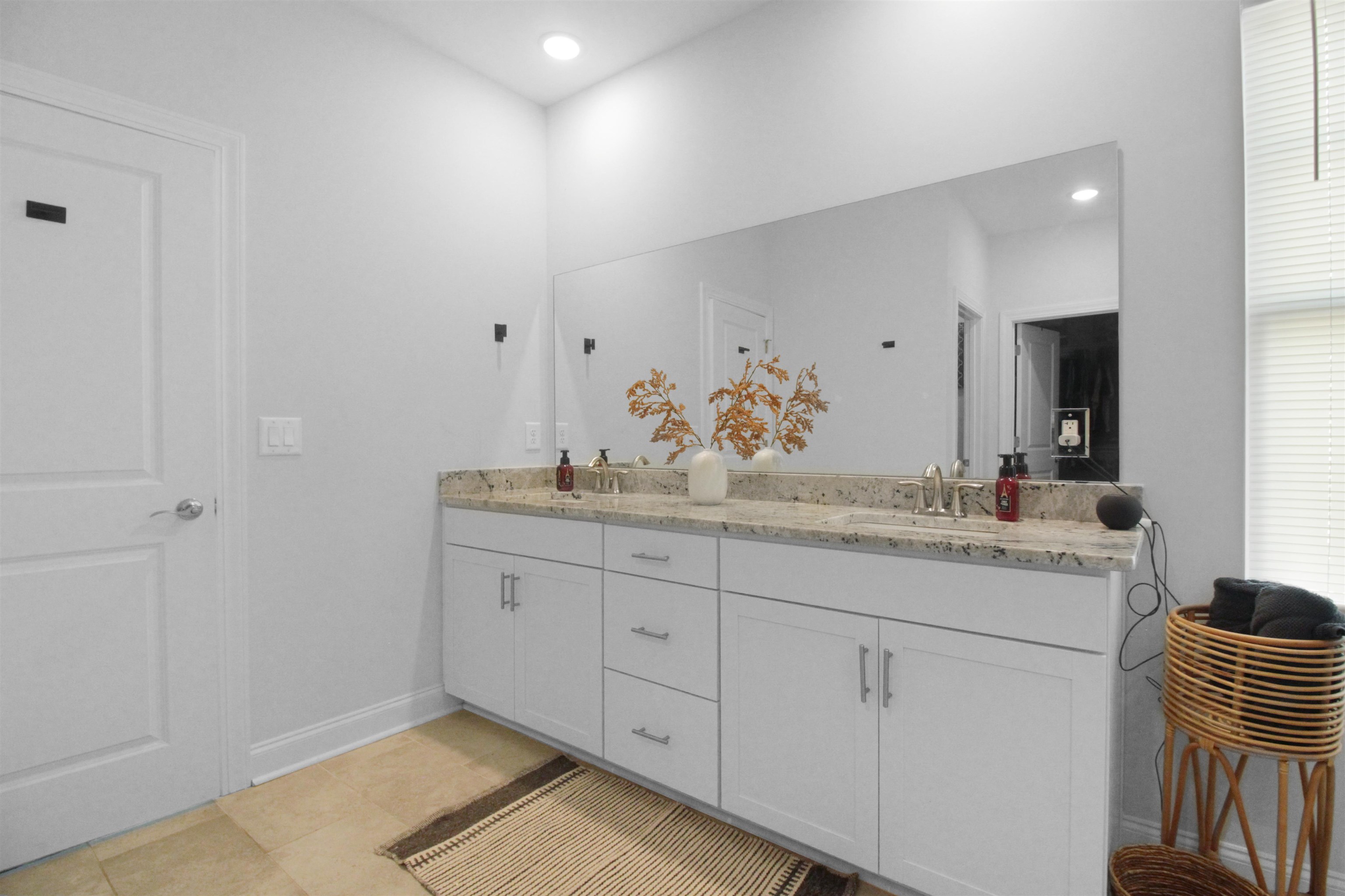 1059 Graybill Lane Property Photo 17