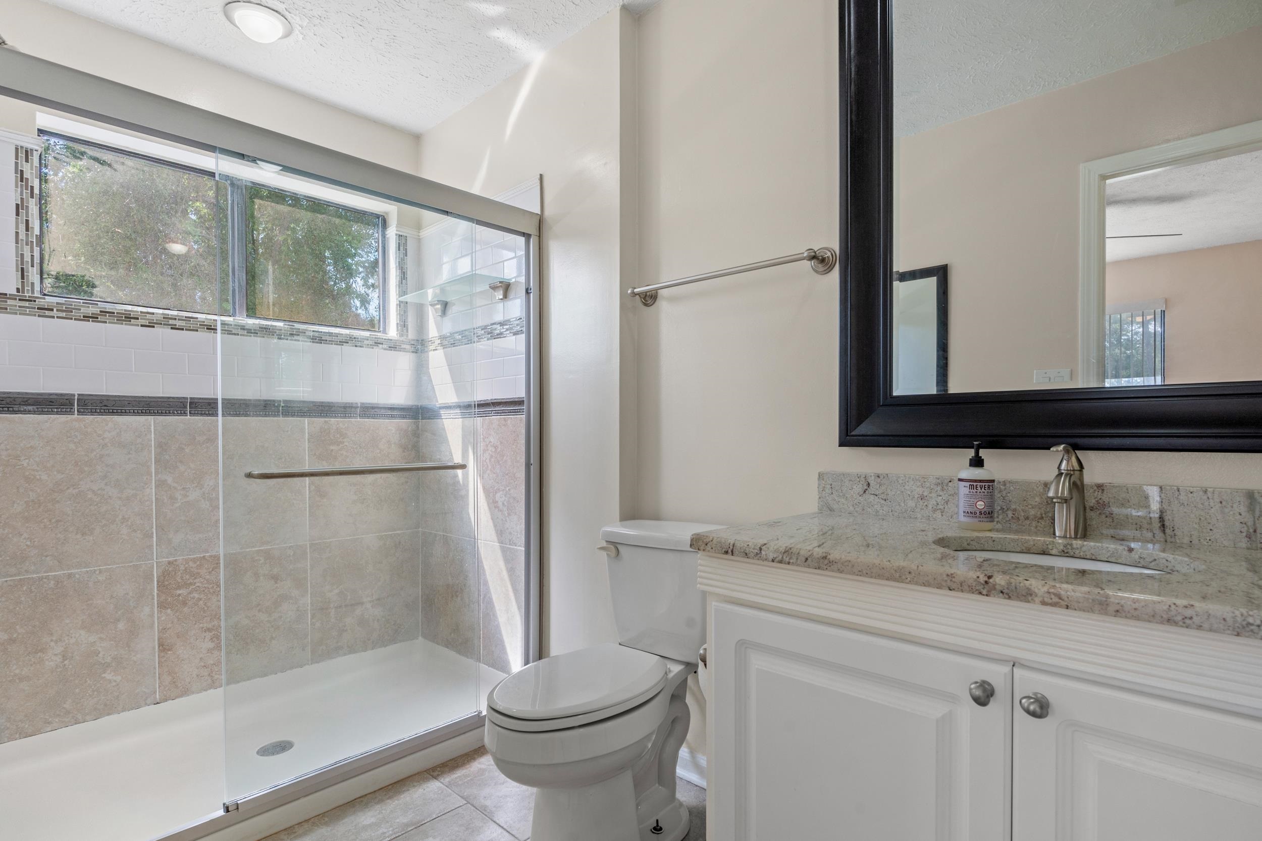 208 Indian Wells Ct. Property Photo 11