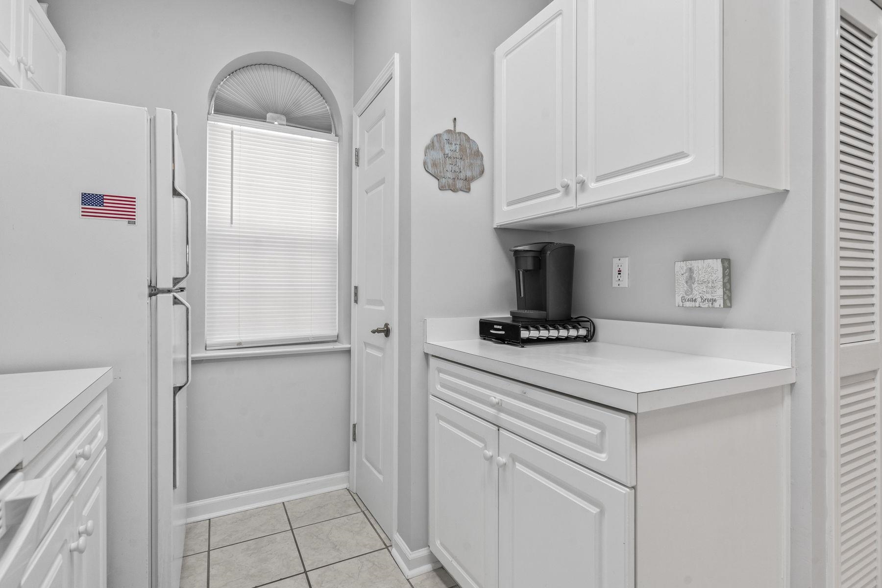 4429 Turtle Ln. Property Photo 10