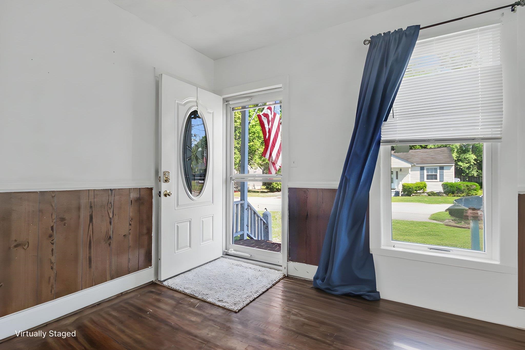 309 Layton Ct. Property Photo 6