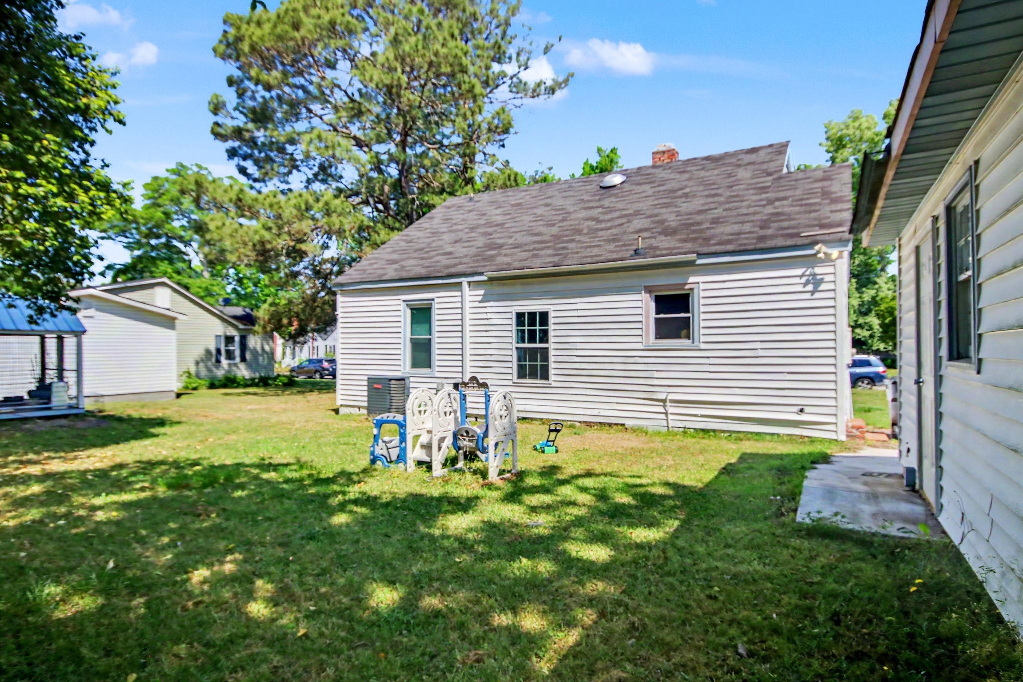 309 Layton Ct. Property Photo 22