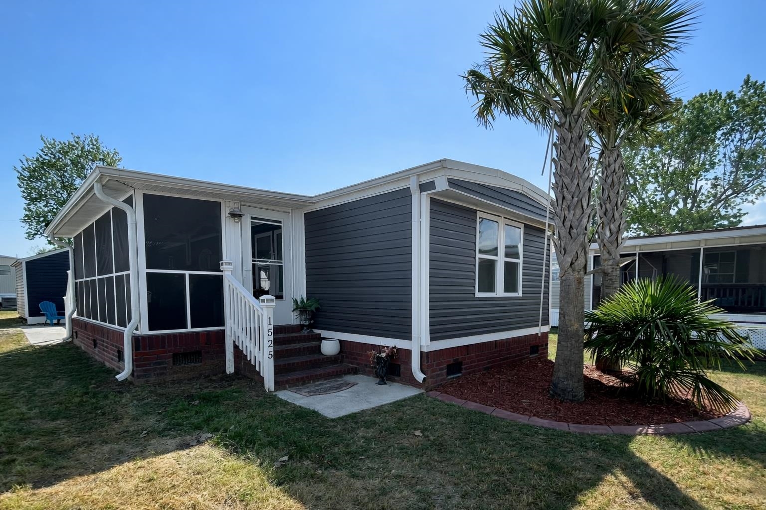 1525 Tanglewood Dr. Property Photo 1