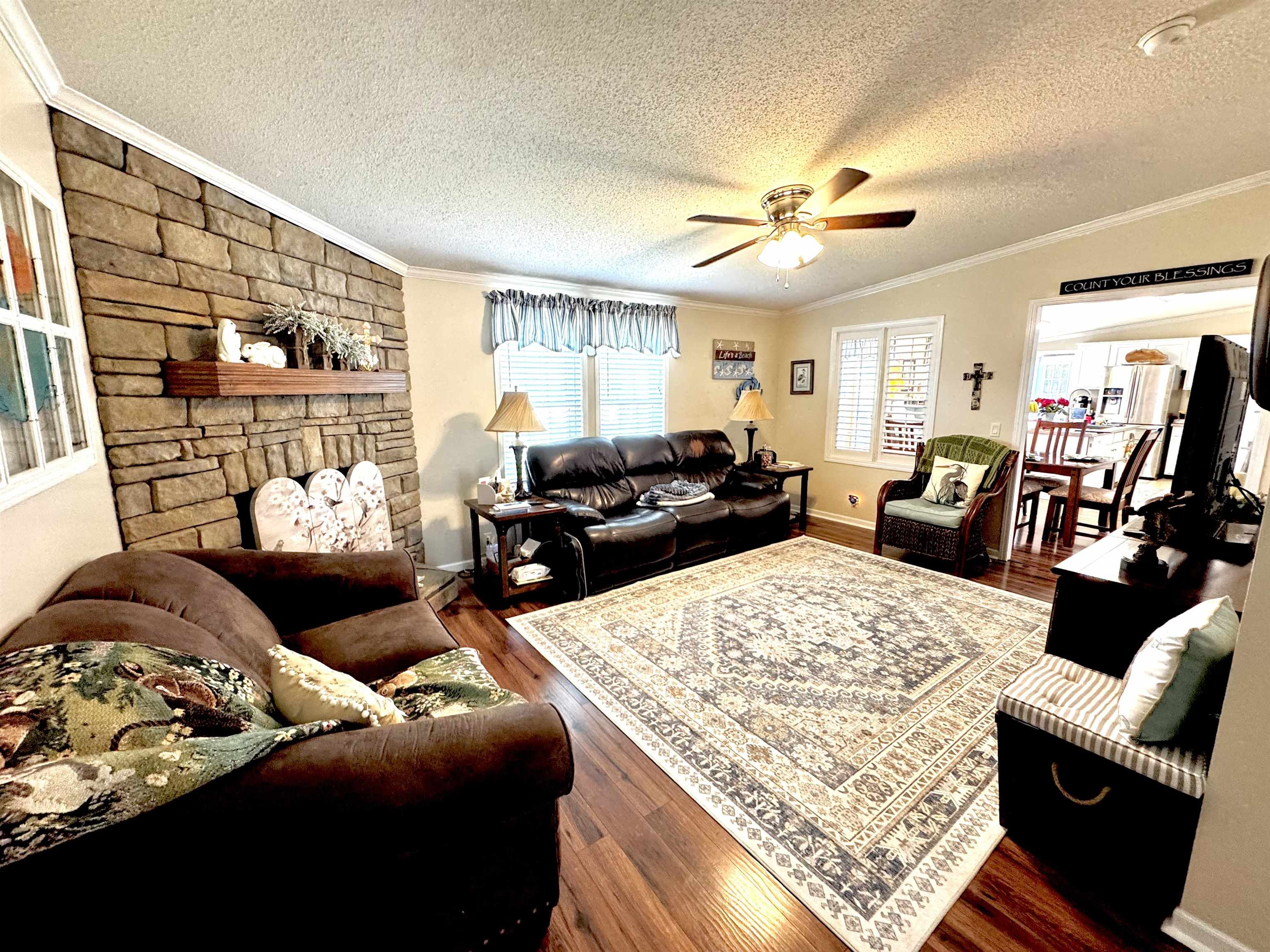 1072 Weslin Creek Dr. Property Photo 20