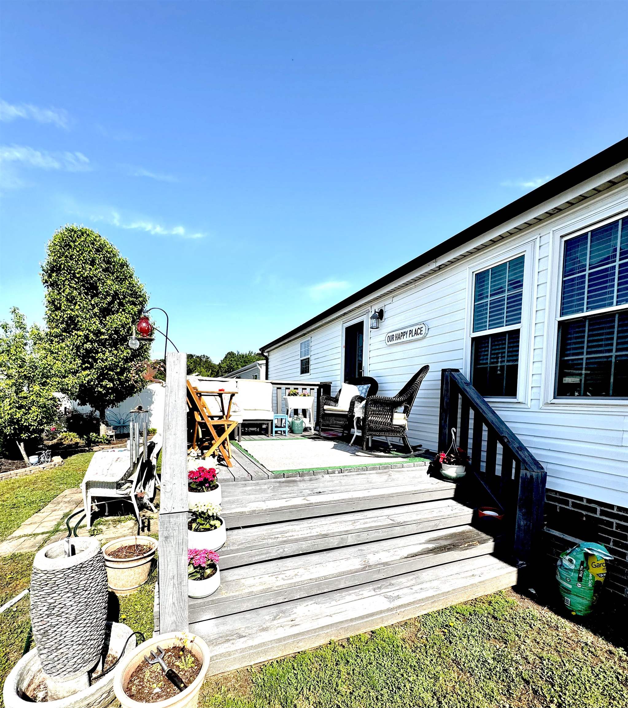 1072 Weslin Creek Dr. Property Photo 43
