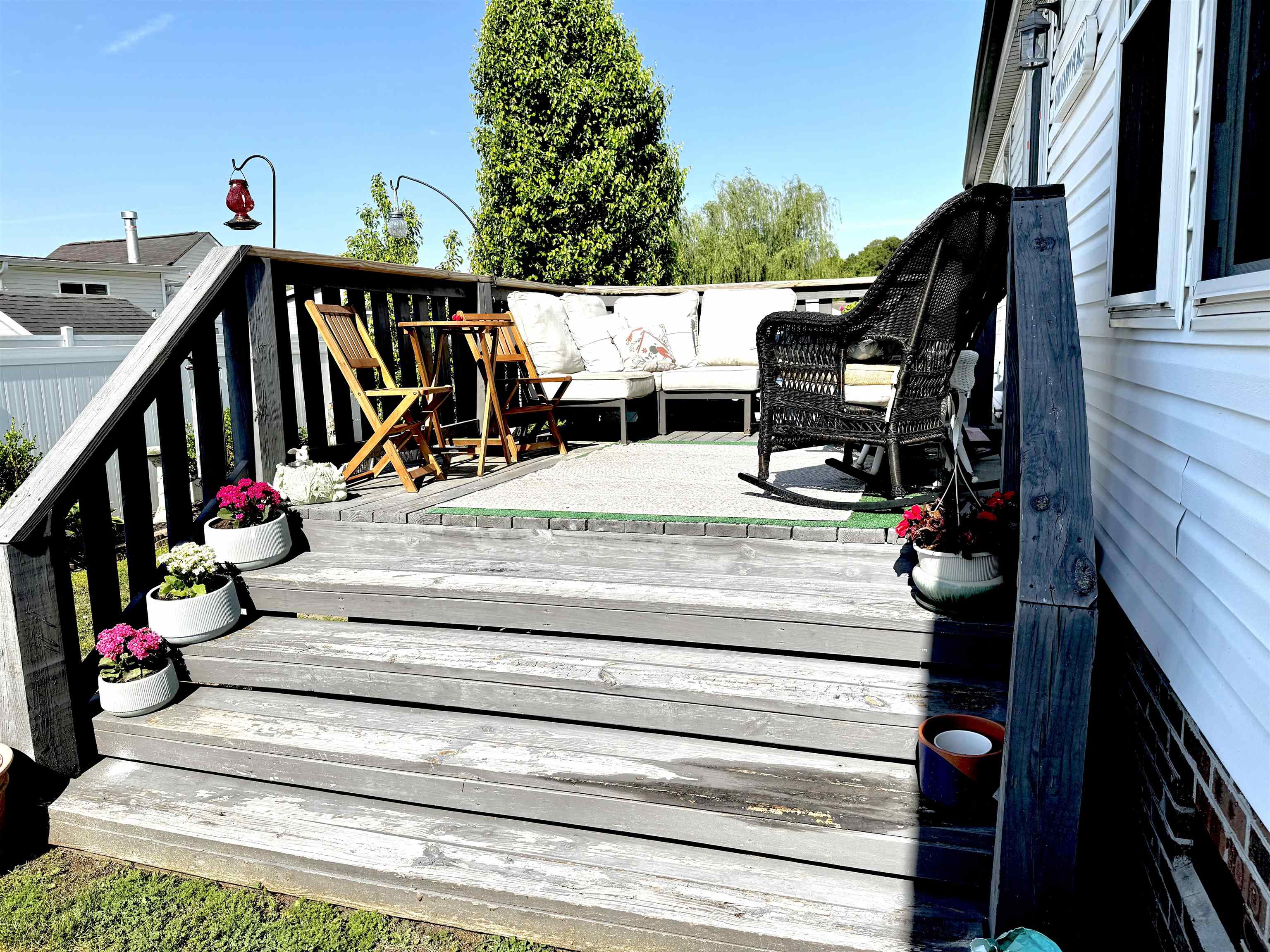 1072 Weslin Creek Dr. Property Photo 44
