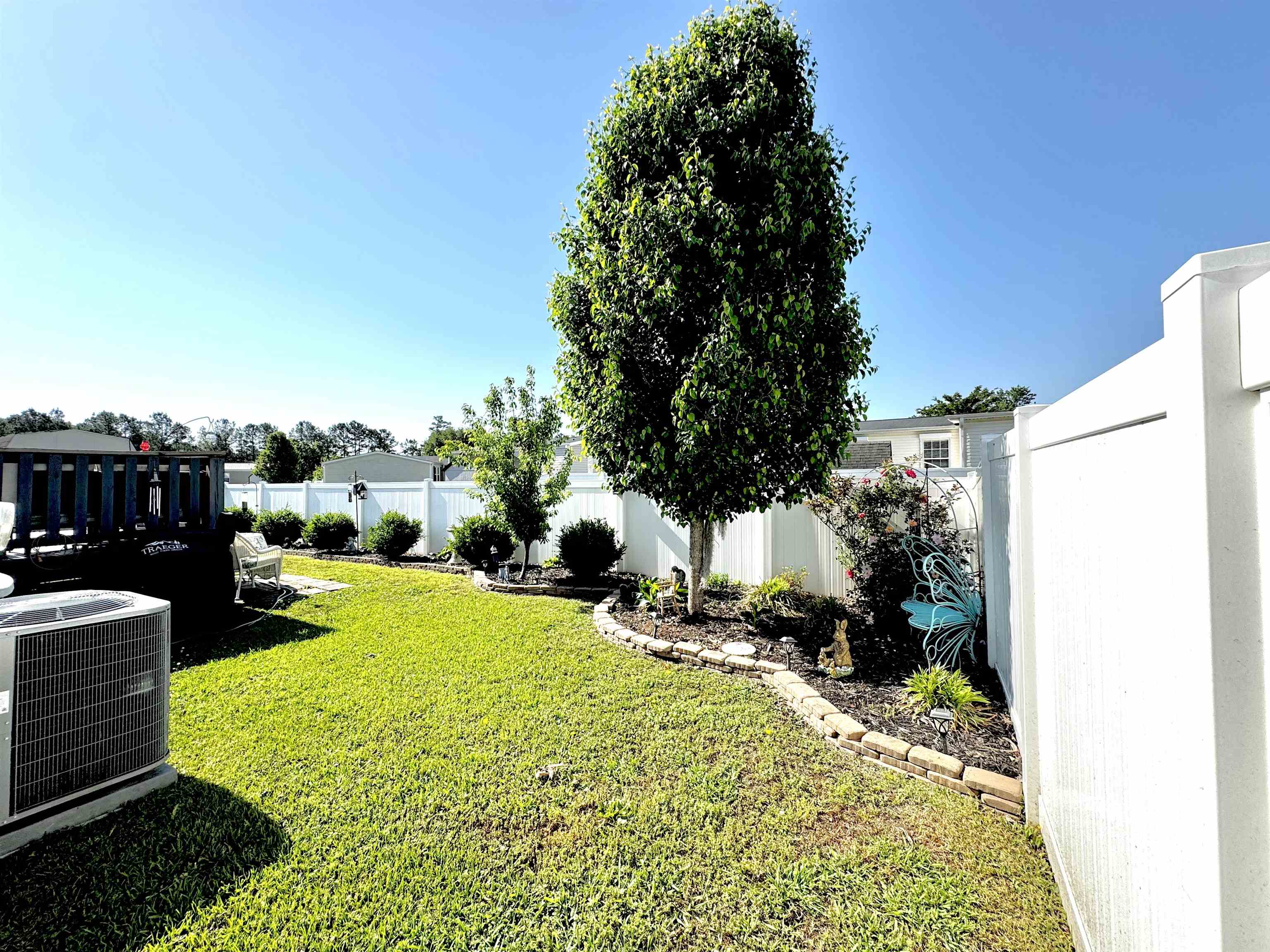 1072 Weslin Creek Dr. Property Photo 48