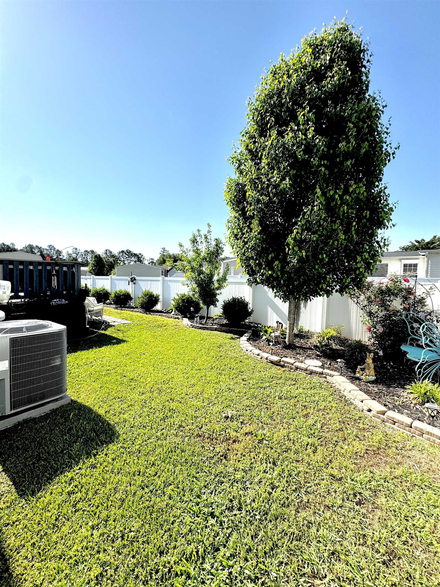 1072 Weslin Creek Dr. Property Photo 49
