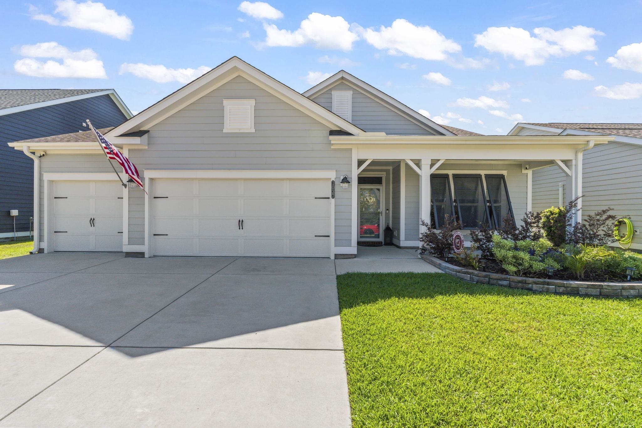1037 Safe Haven Dr. Property Photo 1