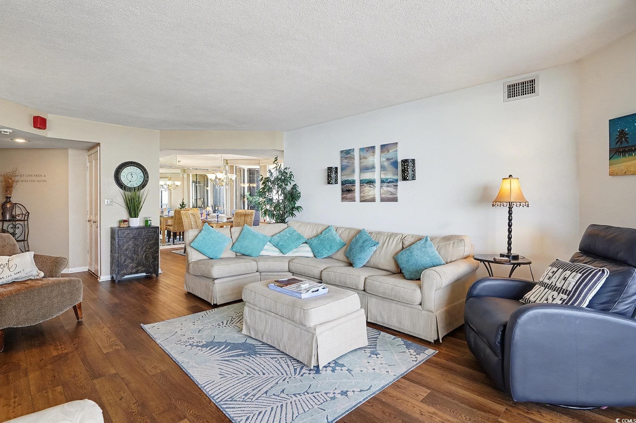 9650 Shore Dr. Property Photo 5