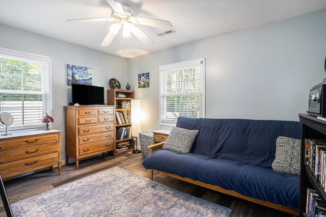 1205 King St. Property Photo 10