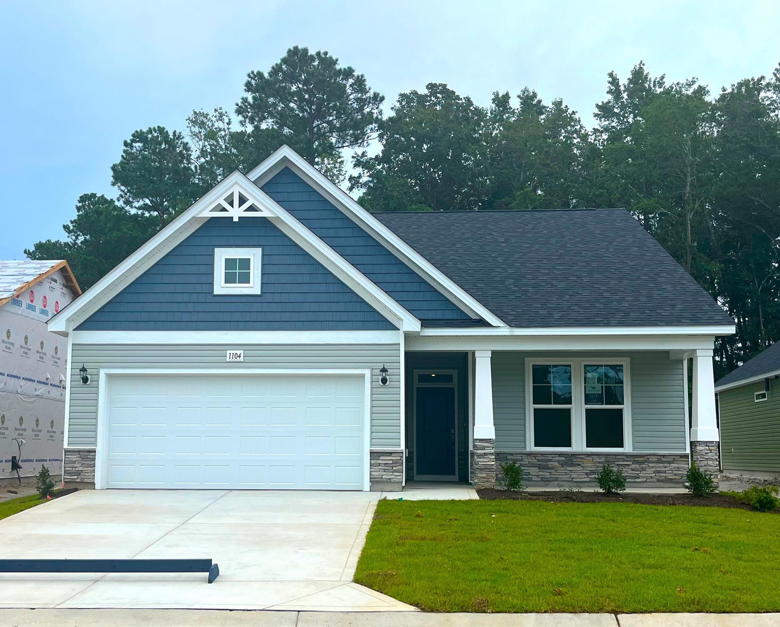 1120 Nw Forest Bend Dr. Property Photo 1