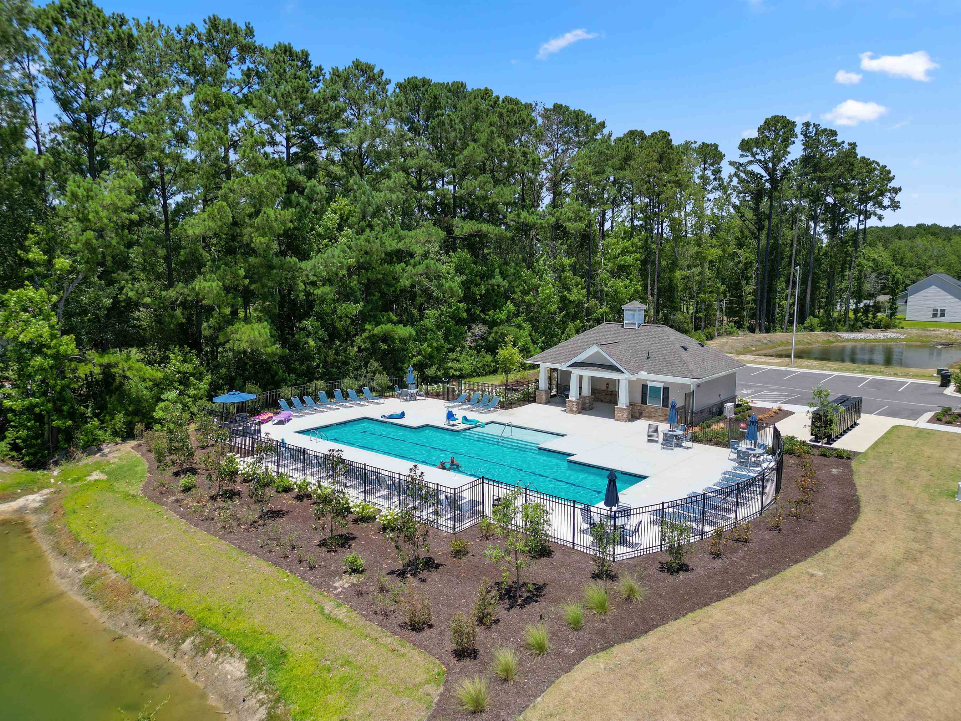 1120 Nw Forest Bend Dr. Property Photo 25