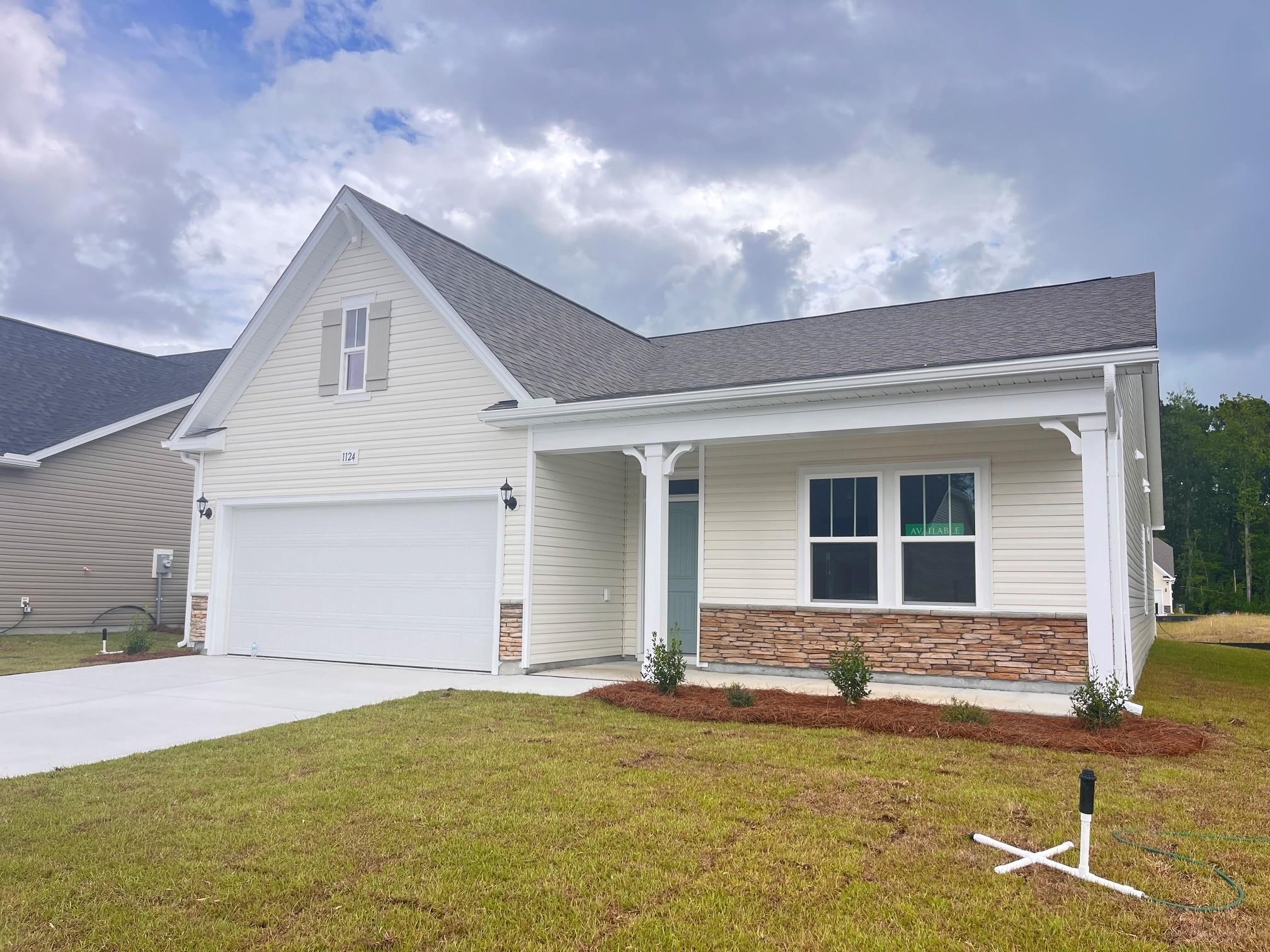 1124 Nw Forest Bend Dr Nw Property Photo 1