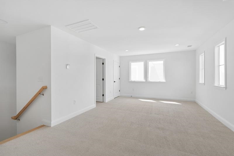 512 9th Ave. S Property Photo 9