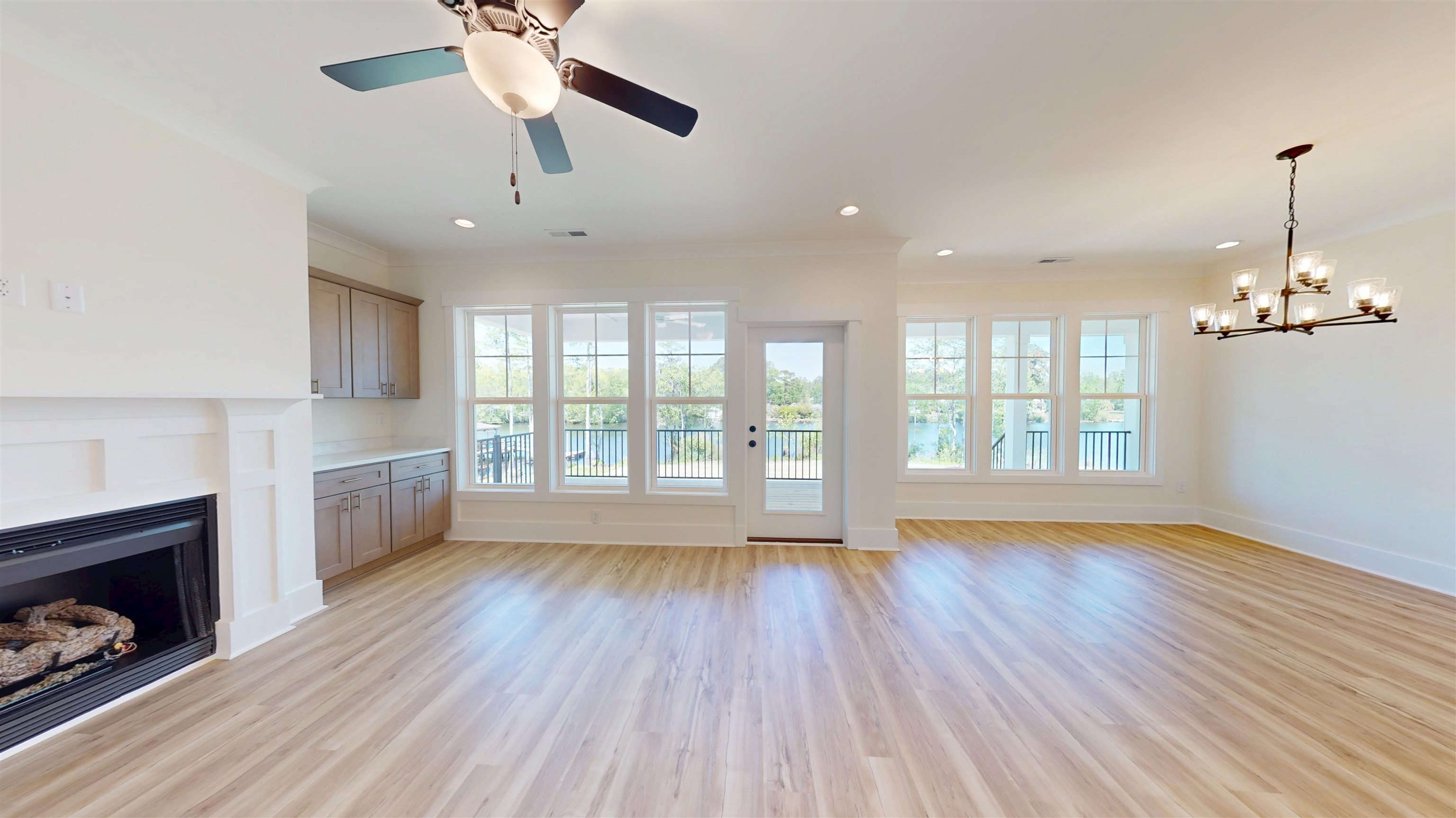 693 W Oak Circle Property Photo 15
