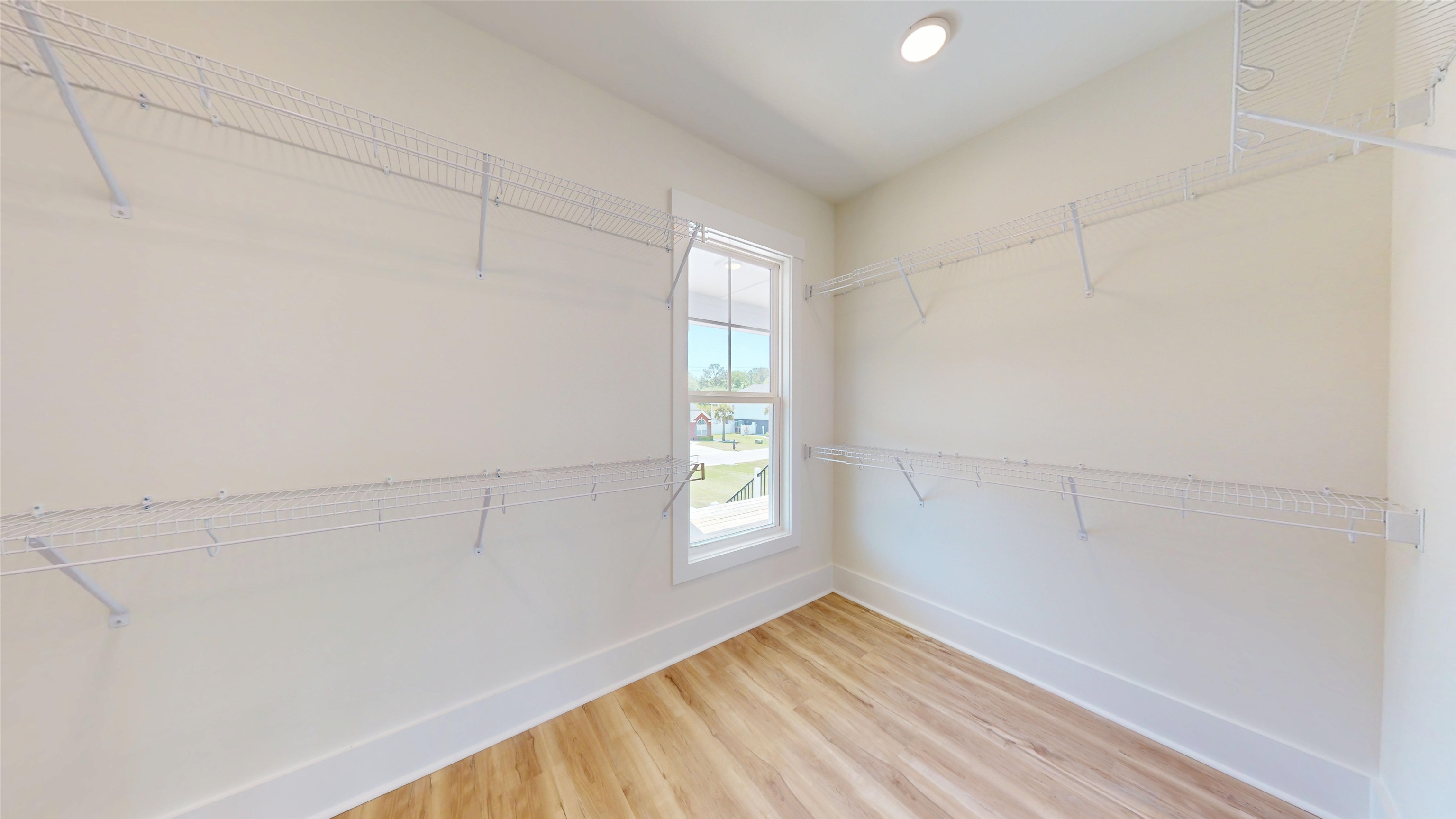 693 W Oak Circle Property Photo 22