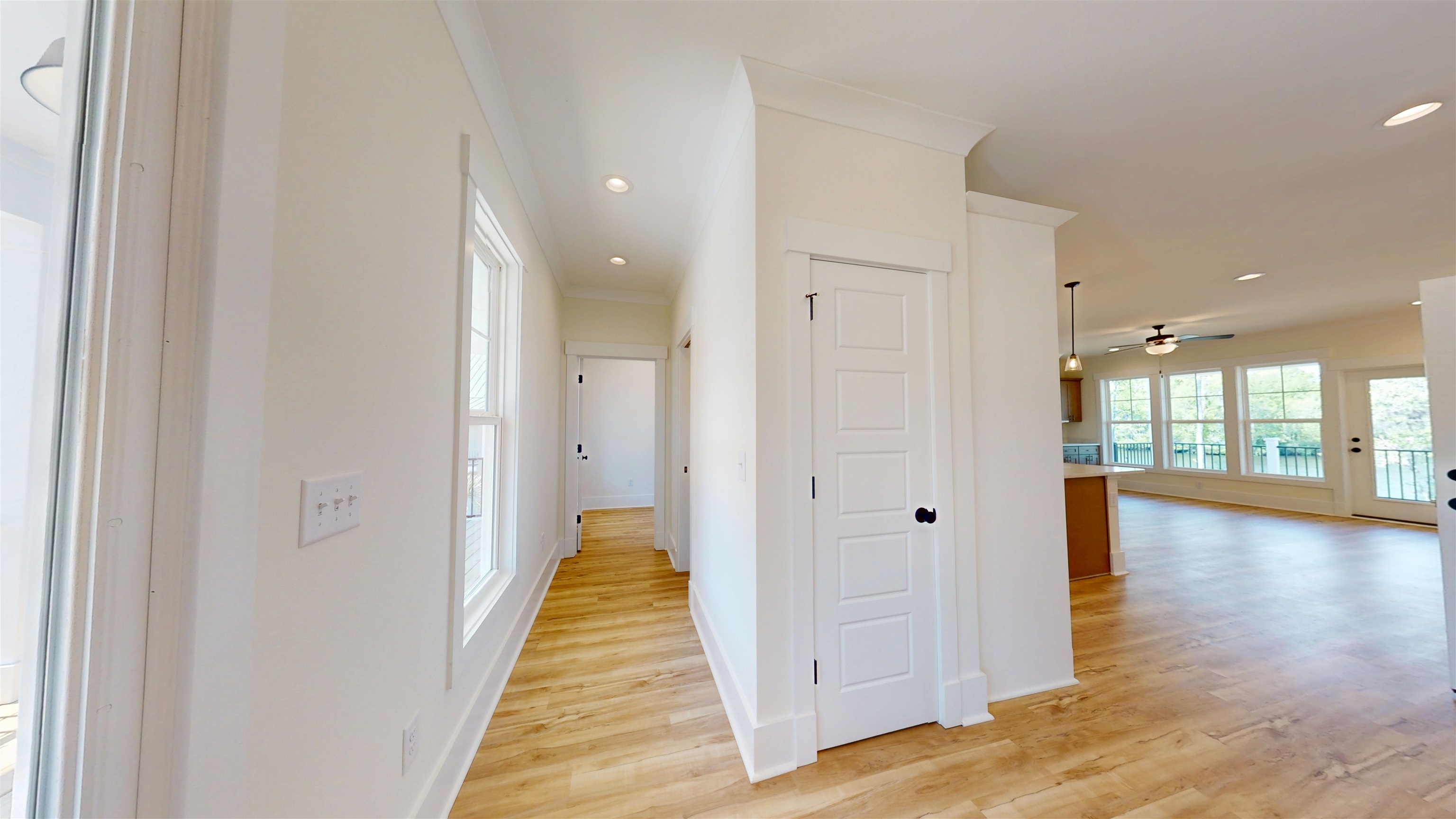 693 W Oak Circle Property Photo 30