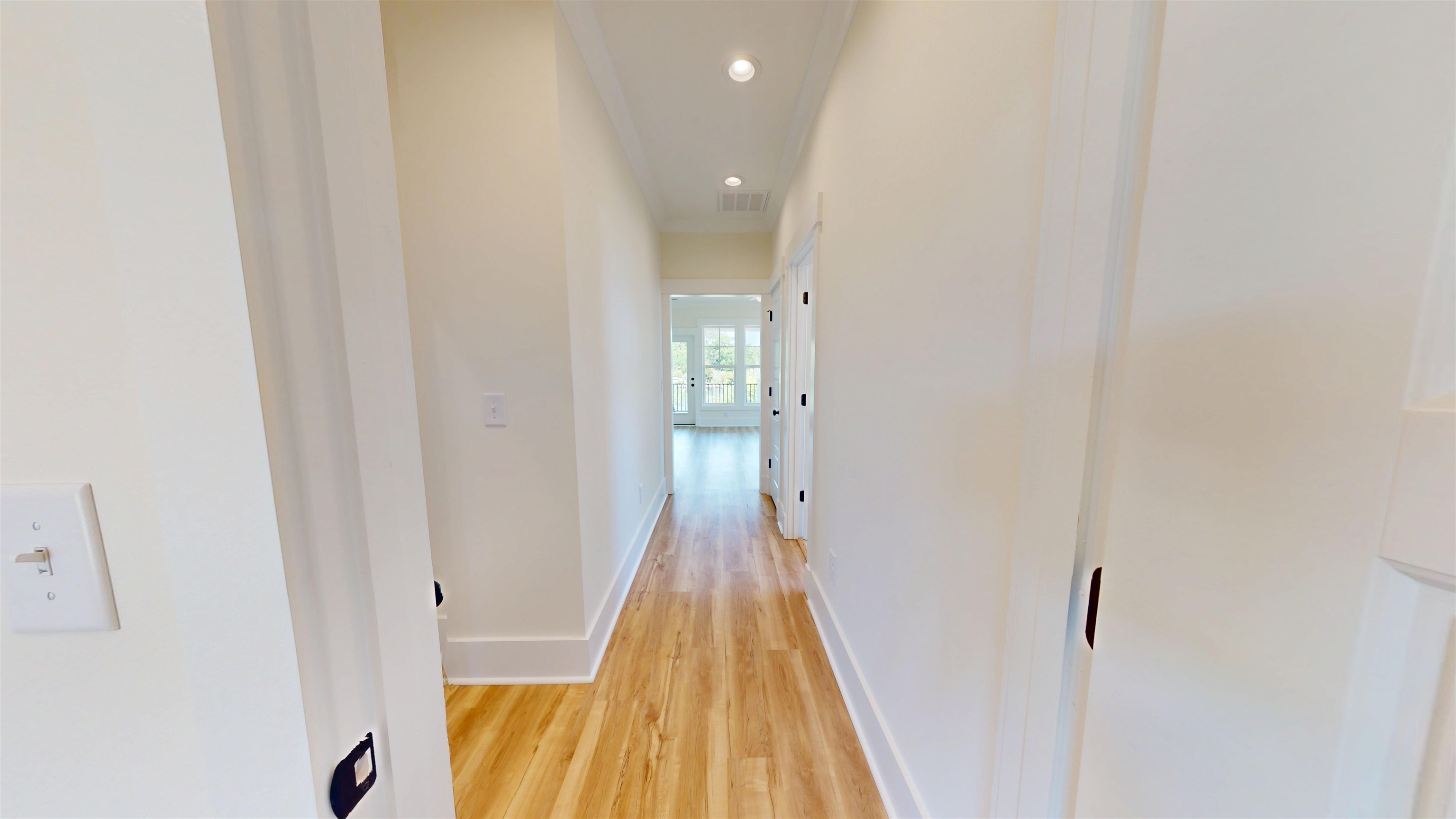 693 W Oak Circle Property Photo 43