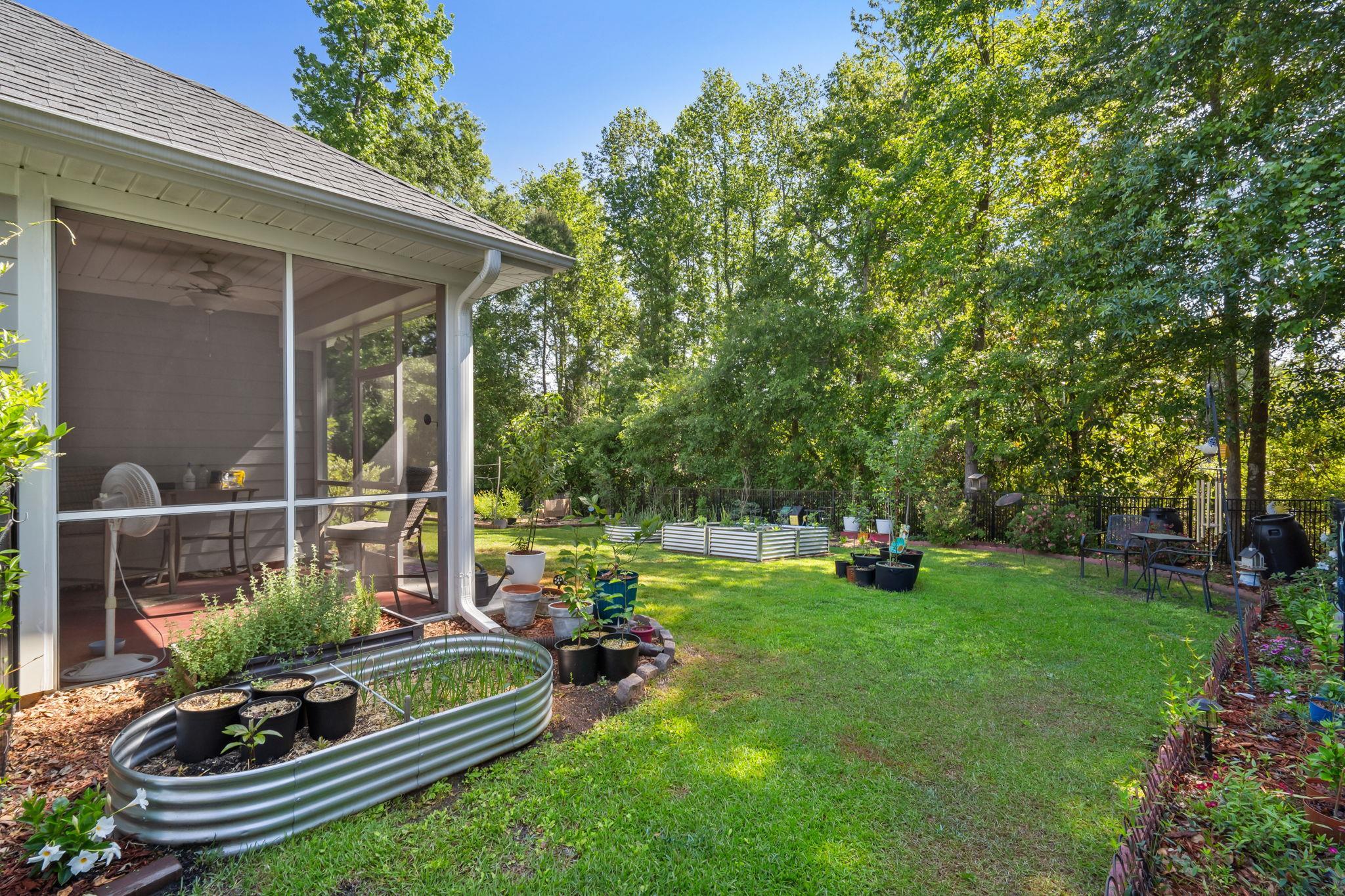 132 Rivers Edge Dr. Property Photo 23