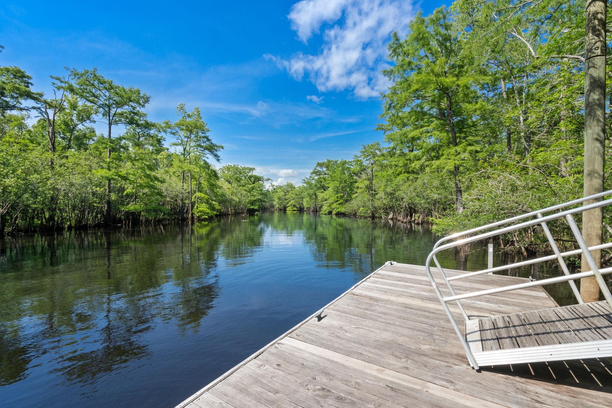 132 Rivers Edge Dr. Property Photo 64