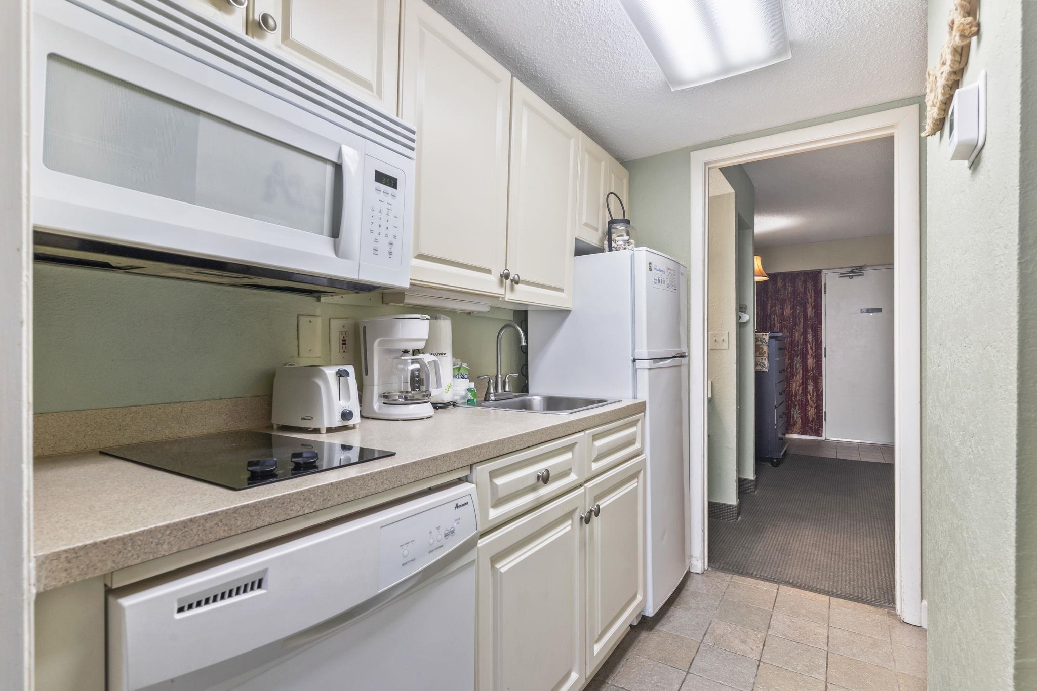 201 74th Ave. N Property Photo 9