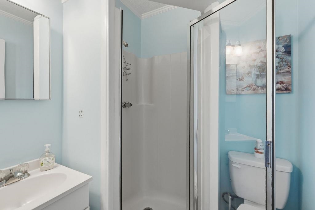 9540 Shore Dr. Property Photo 24