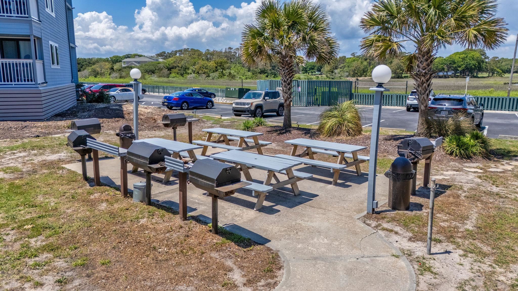 9540 Shore Dr. Property Photo 32
