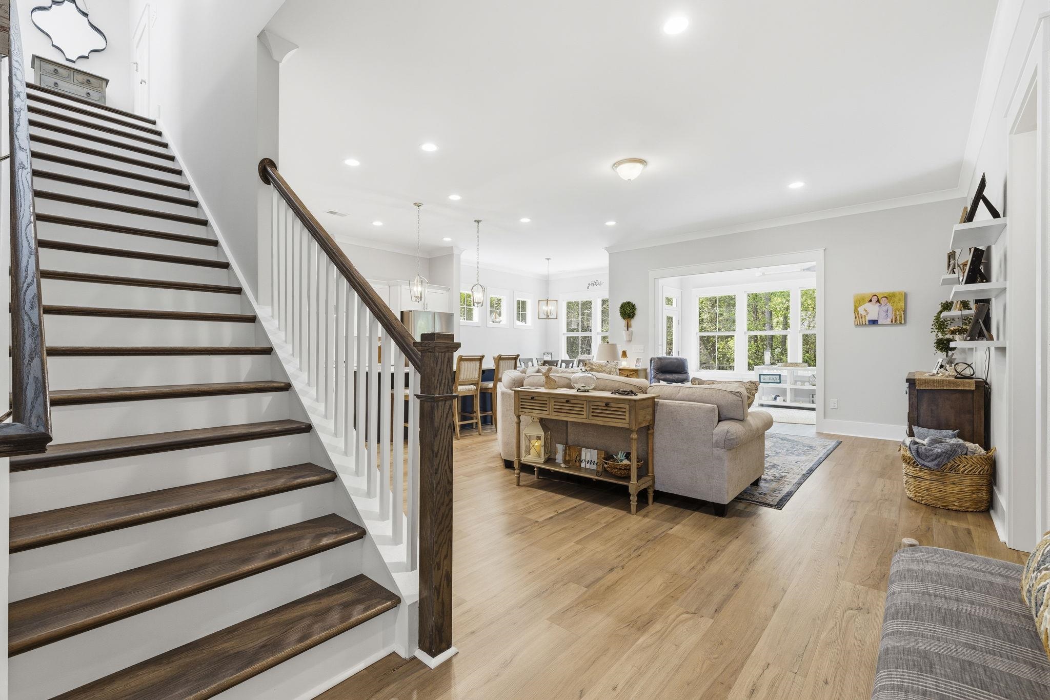 402 Bumble Circle Property Photo 10